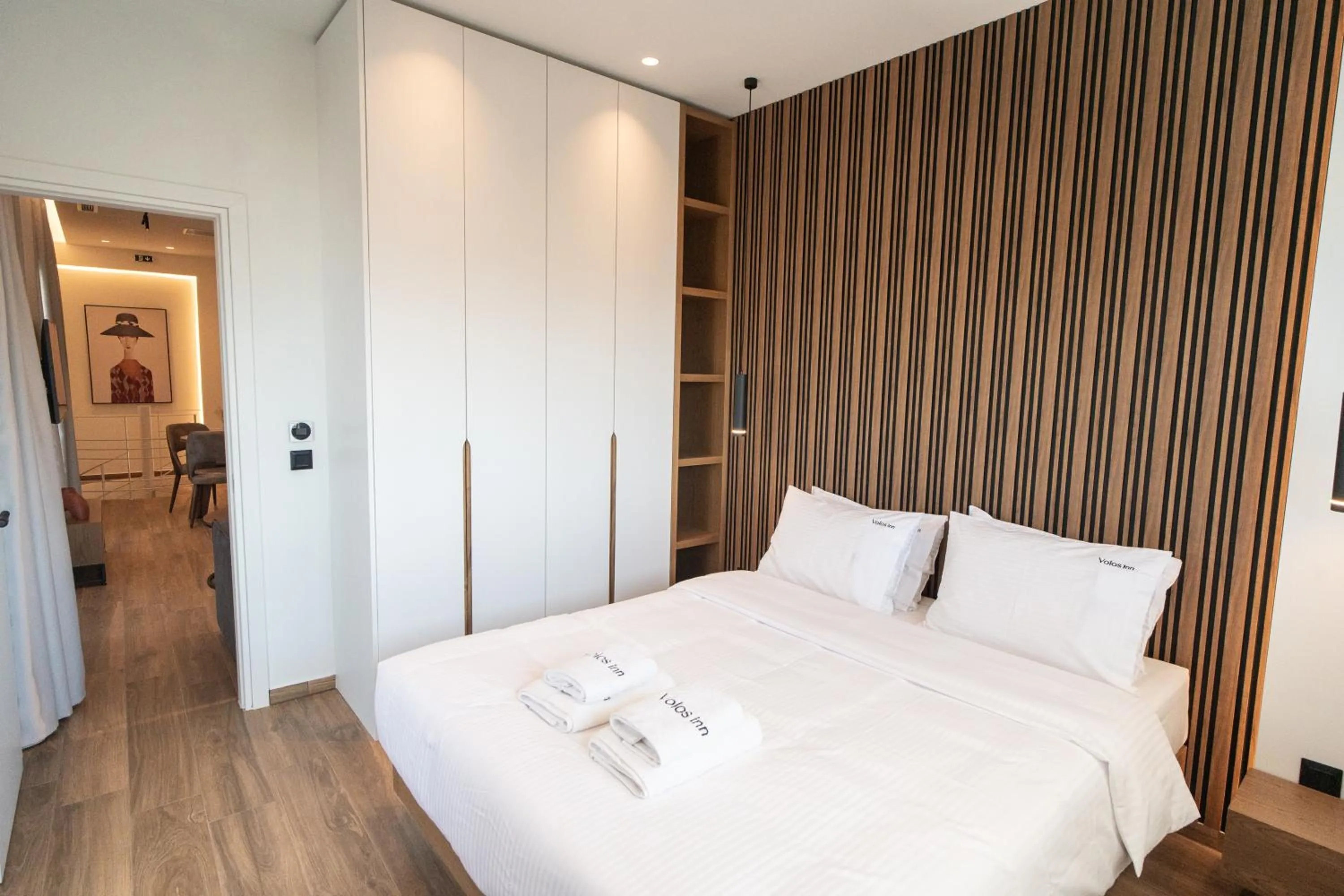 Bed in Volos Inn Hotel