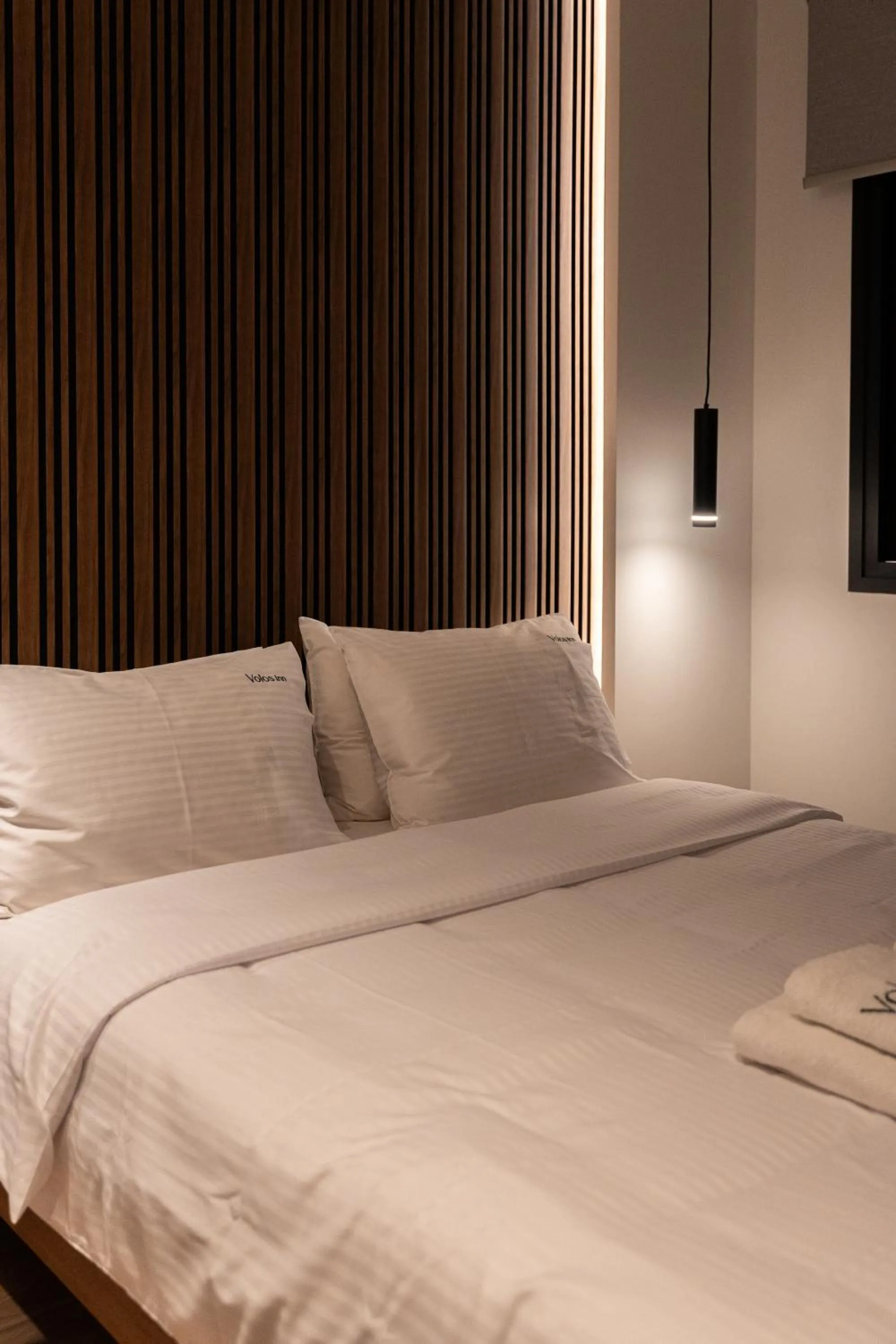 Bed in Volos Inn Hotel