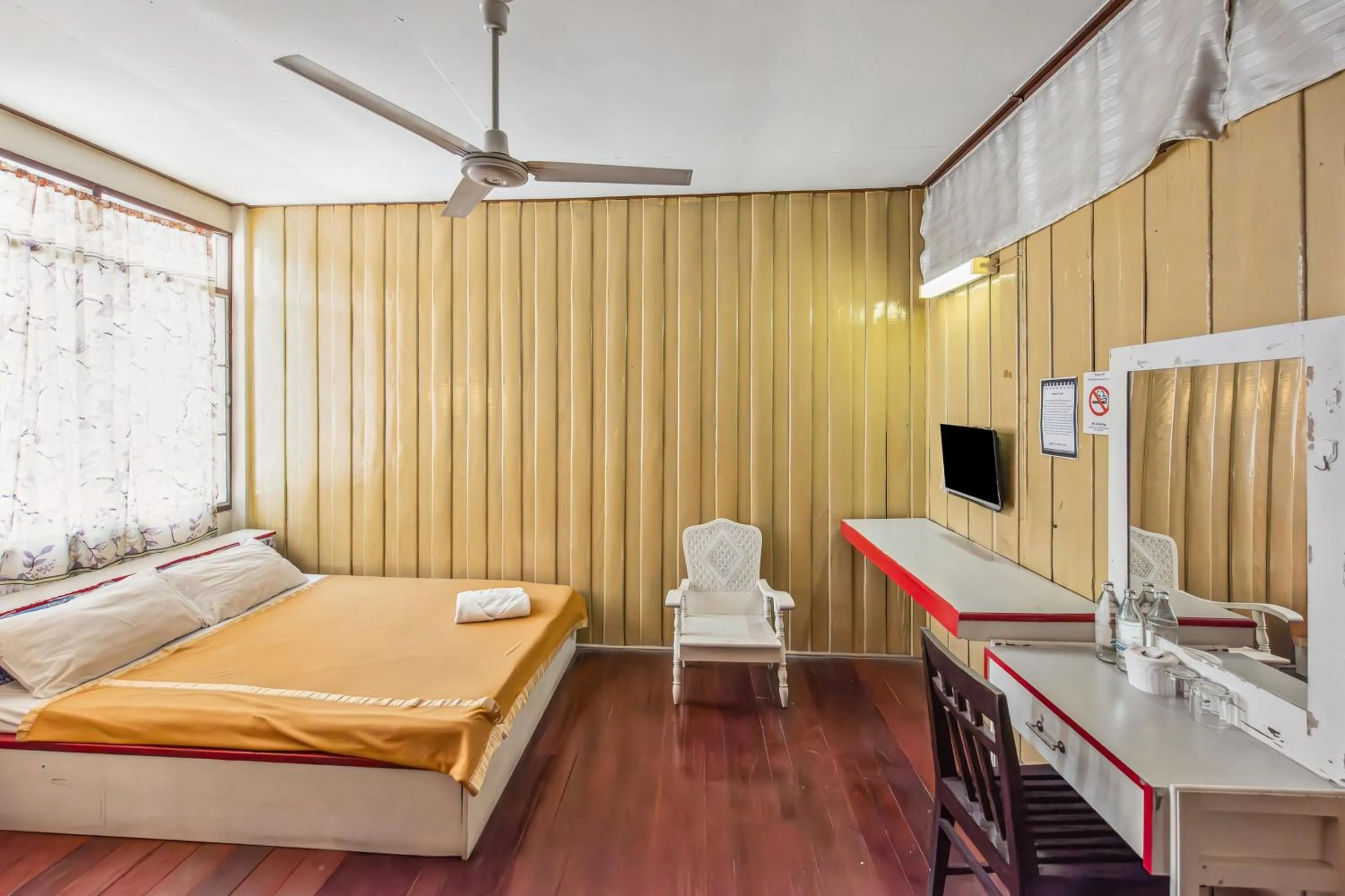 Bed in The Prince Hotel