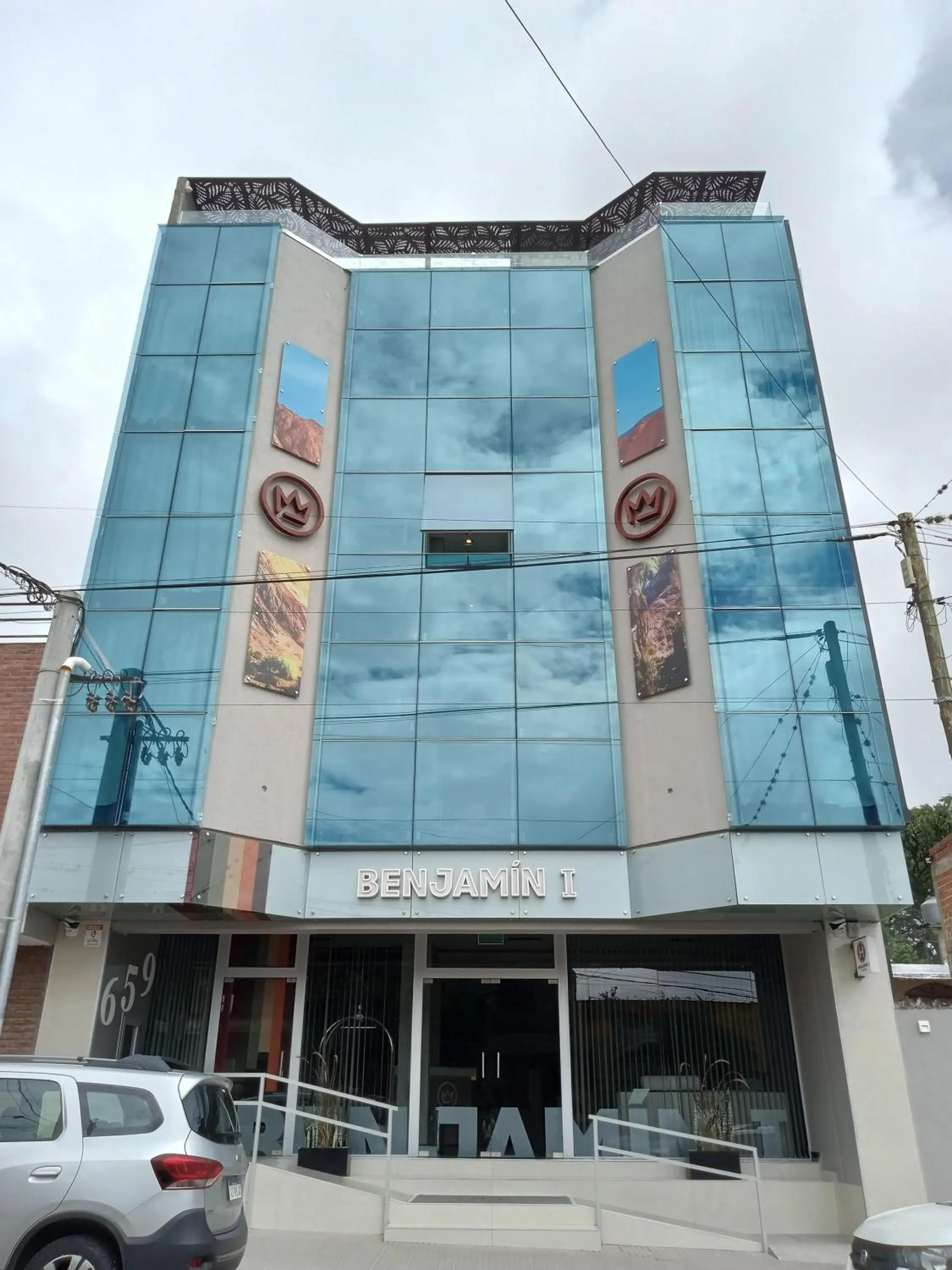 Property building in Benjamín I