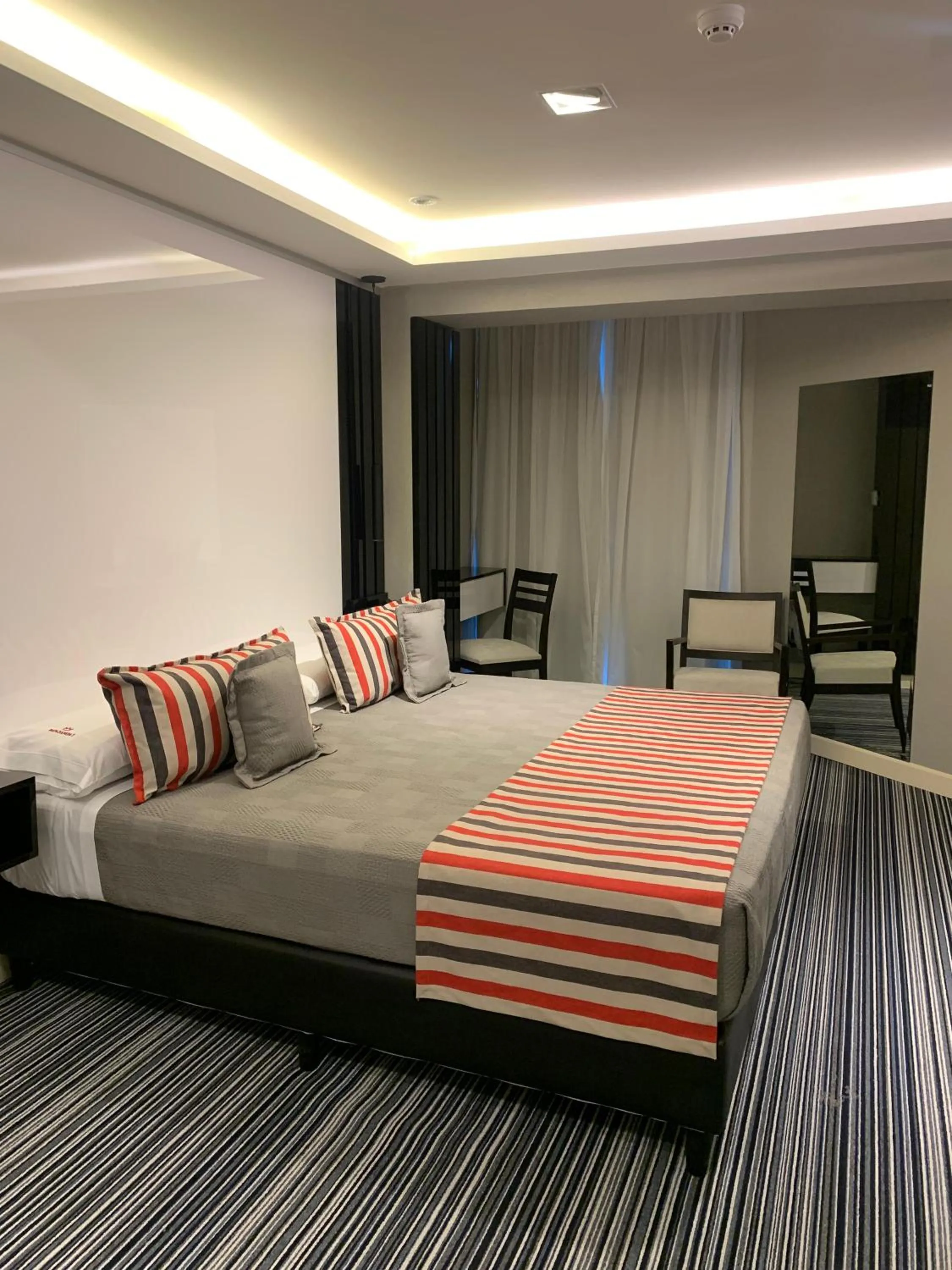 Photo of the whole room, Bed in Benjamín I