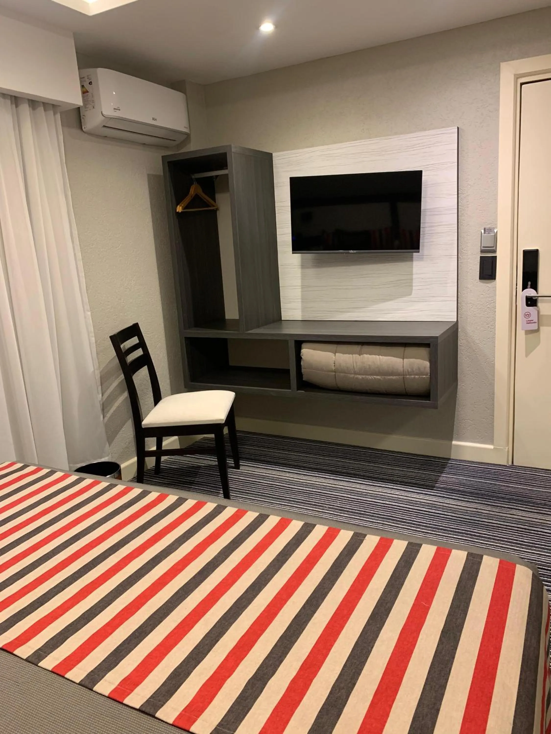 Communal lounge/ TV room, Bed in Benjamín I