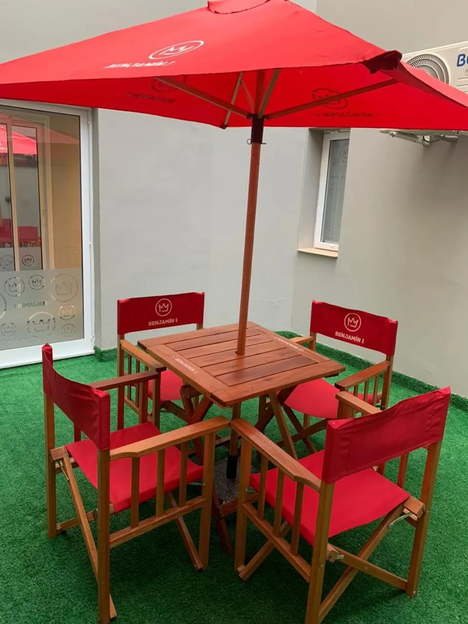 Inner courtyard view in Benjamín I