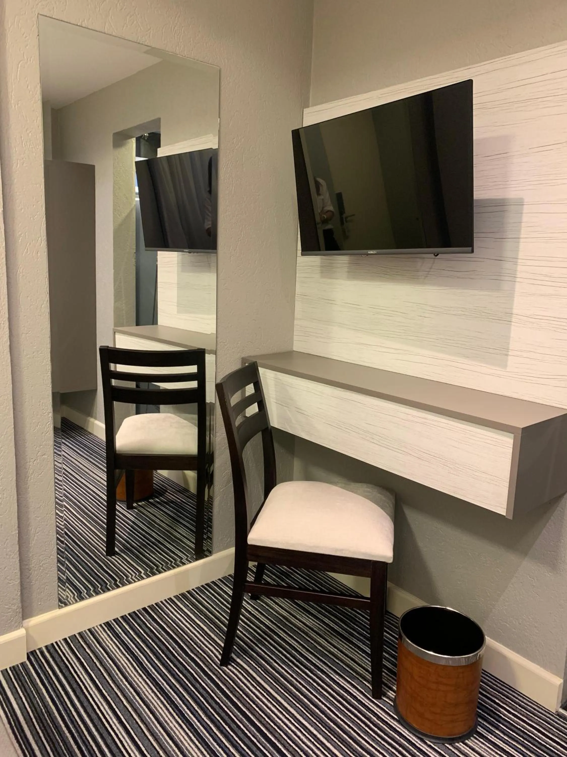 TV and multimedia in Benjamín I