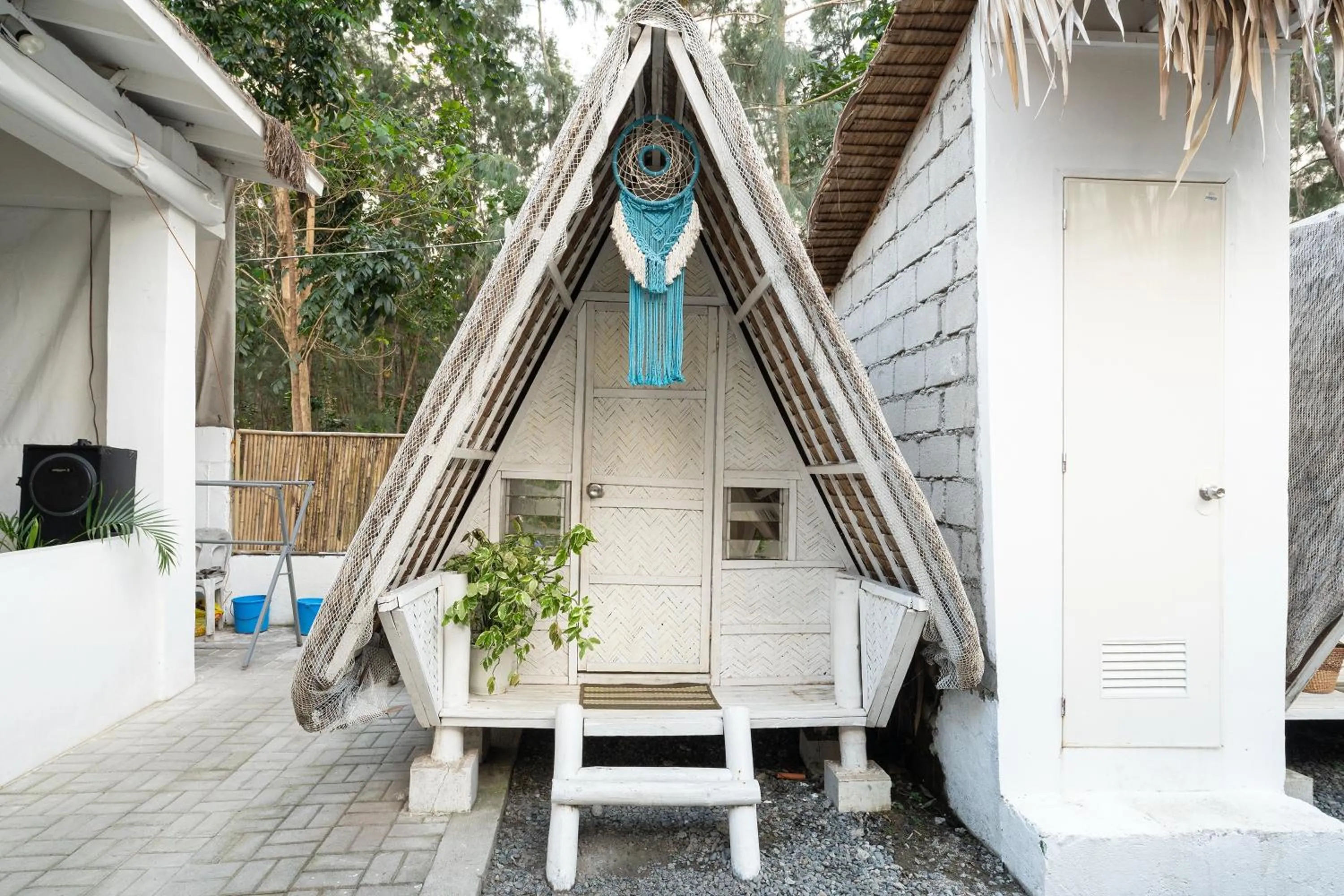 Property building in Costas De Liwa Bar & Beach Resort