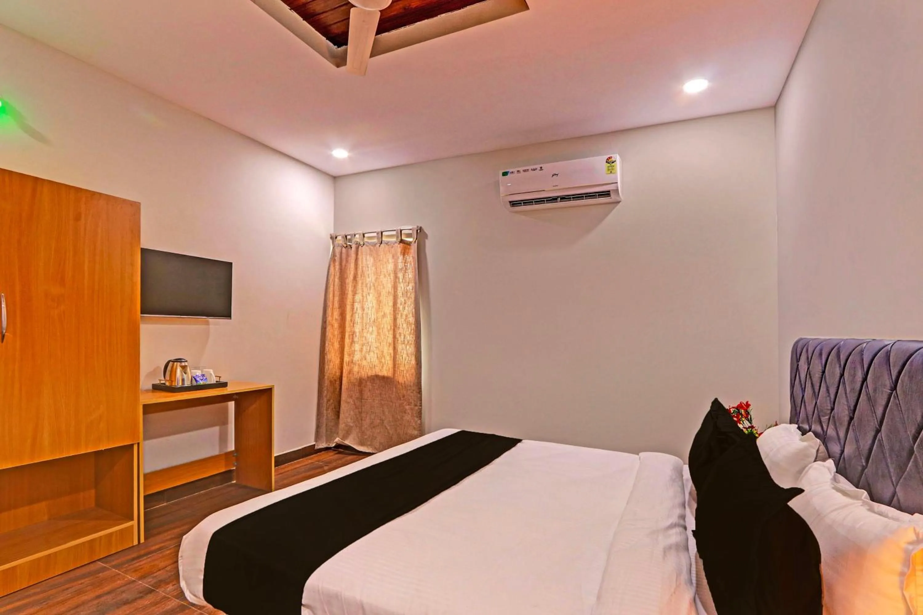 Super Hotel O RBS Classic Stay Boduppal
