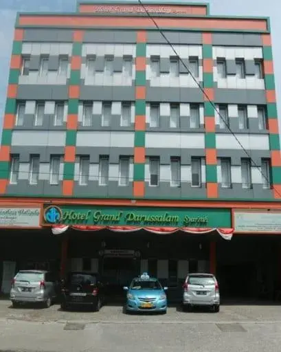 GRAND DARUSSALAM HOTEL GRAND DARUSSALAM HOTEL