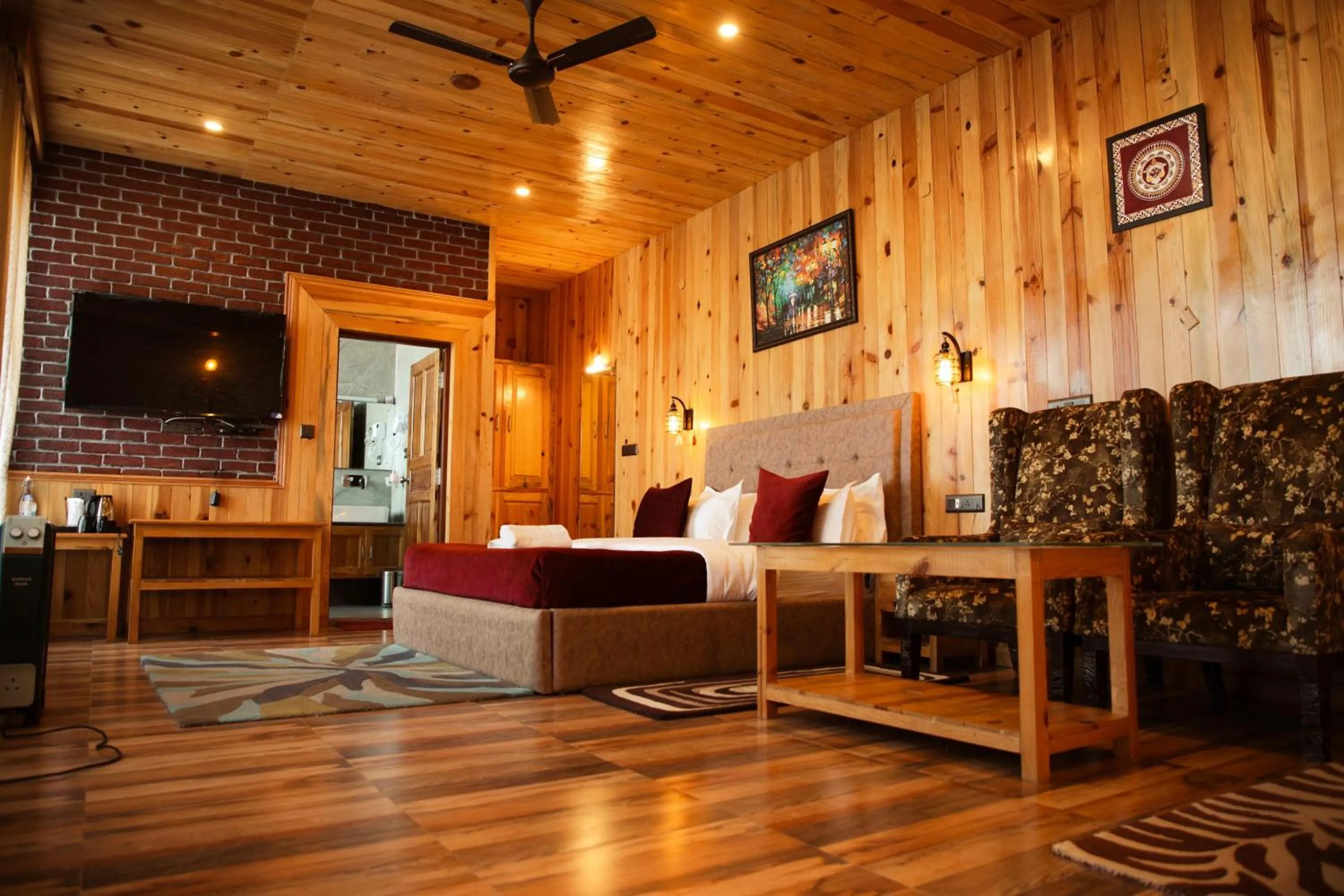 Kasar Himalaya Holiday Resort, Binsar Rd