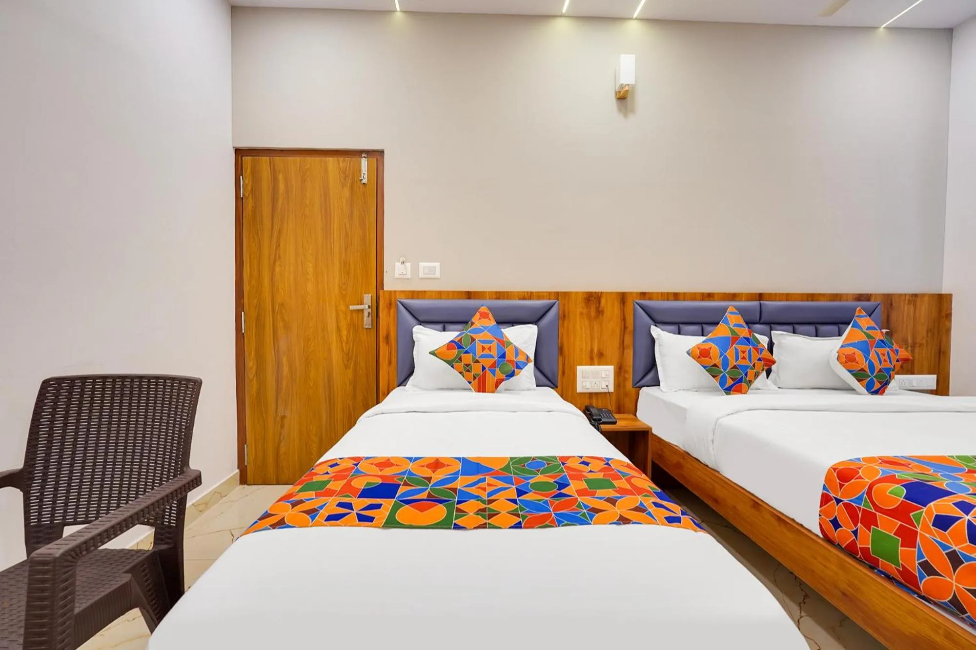 Bed in FabHotel Royal Grand - Basaveshwar Nagar
