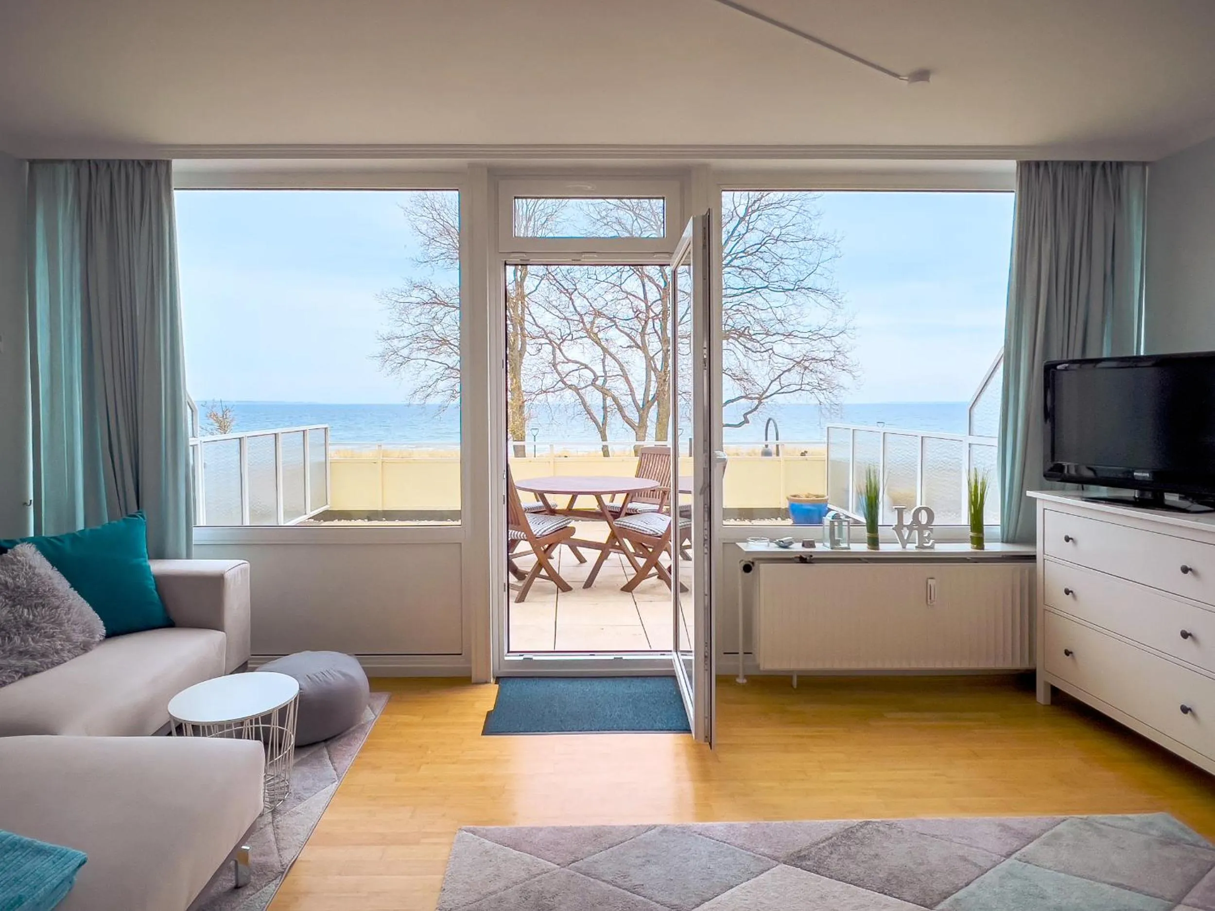 STR 107 - Strandallee 124 - Seeblick