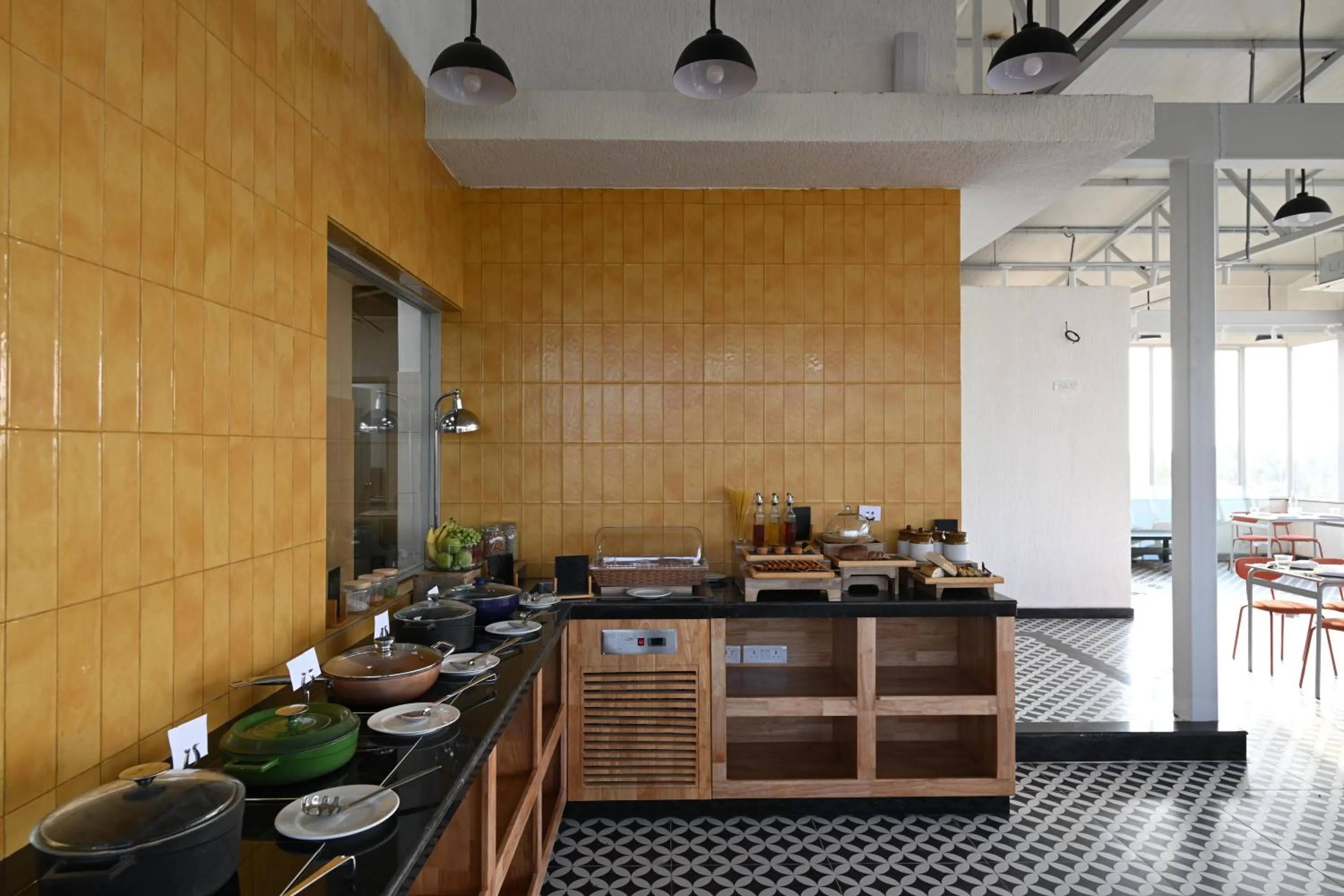 Restaurant/places to eat in Bedzzz Xclusiv Morjim, Goa By Leisure Hotels