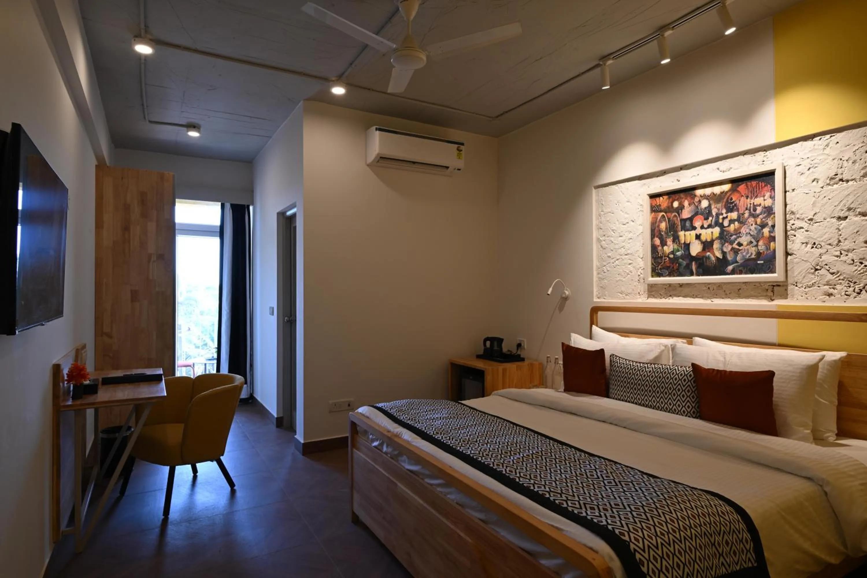 Bedroom, Bed in Bedzzz Xclusiv Morjim, Goa By Leisure Hotels