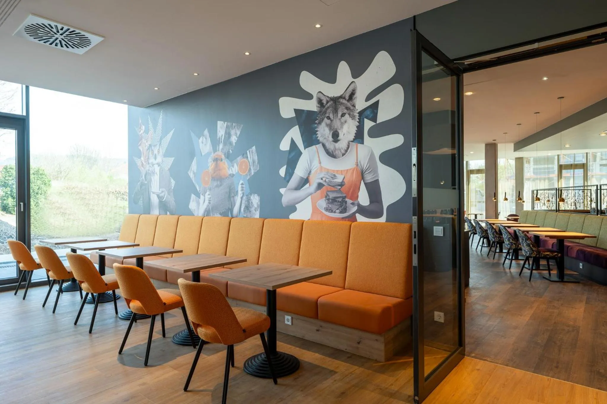 Restaurant/places to eat in mightyTwice Hotel Achern