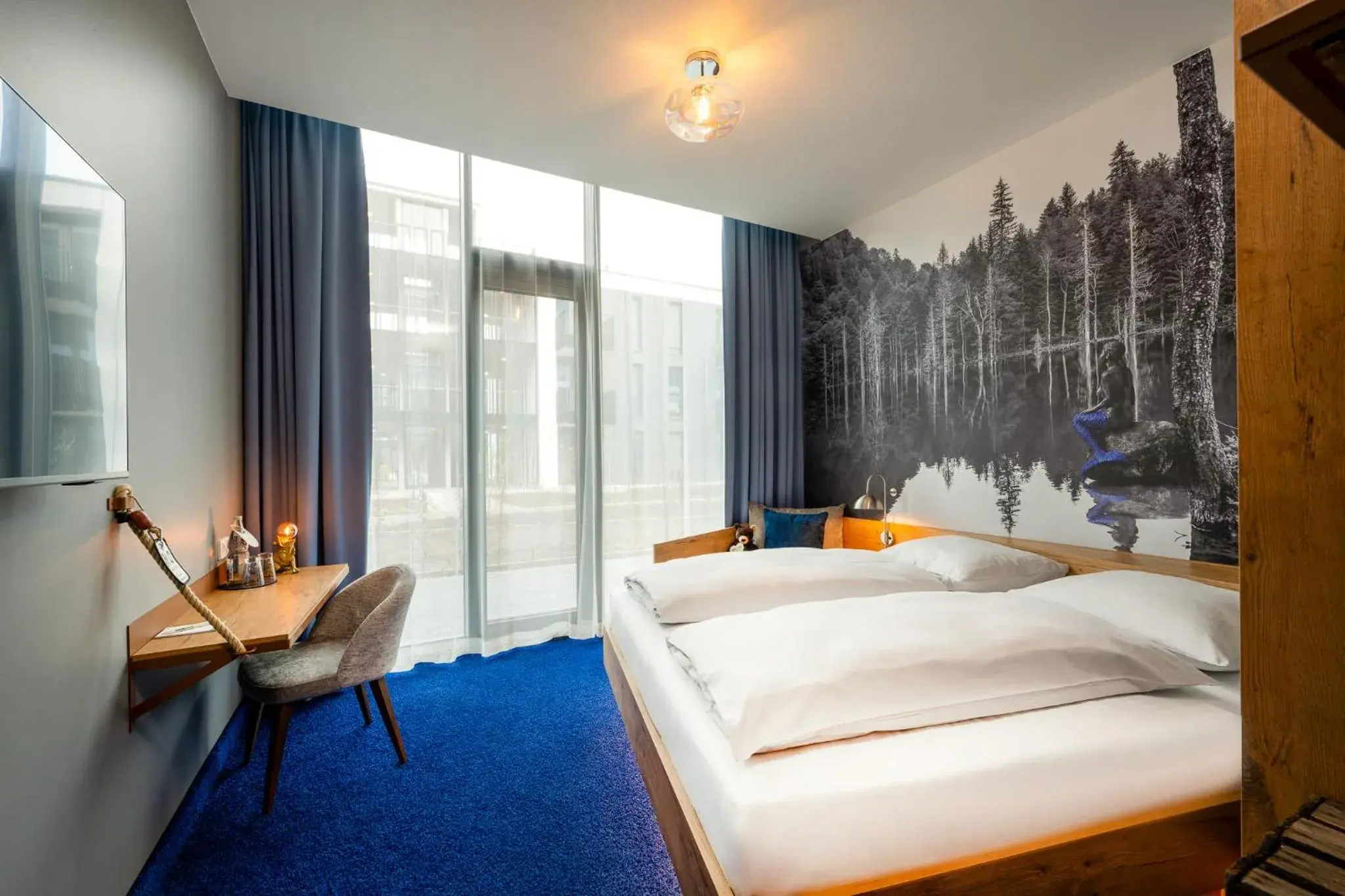 Doppelzimmer „COMFY“ mit Kingsize-Bett in mightyTwice Hotel Achern Doppelzimmer „COMFY“ mit Kingsize-Bett in mightyTwice Hotel Achern