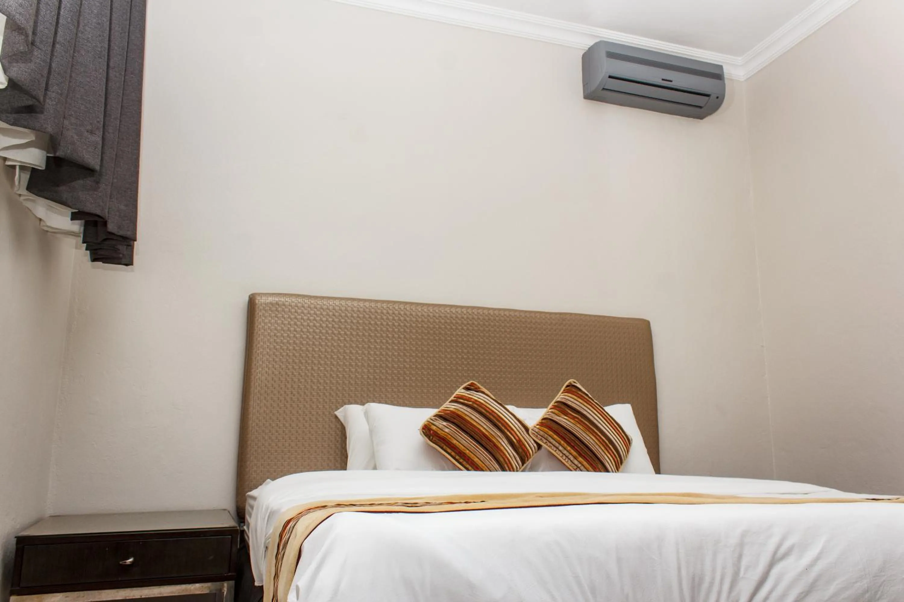 Bed in Cedar Place Limited