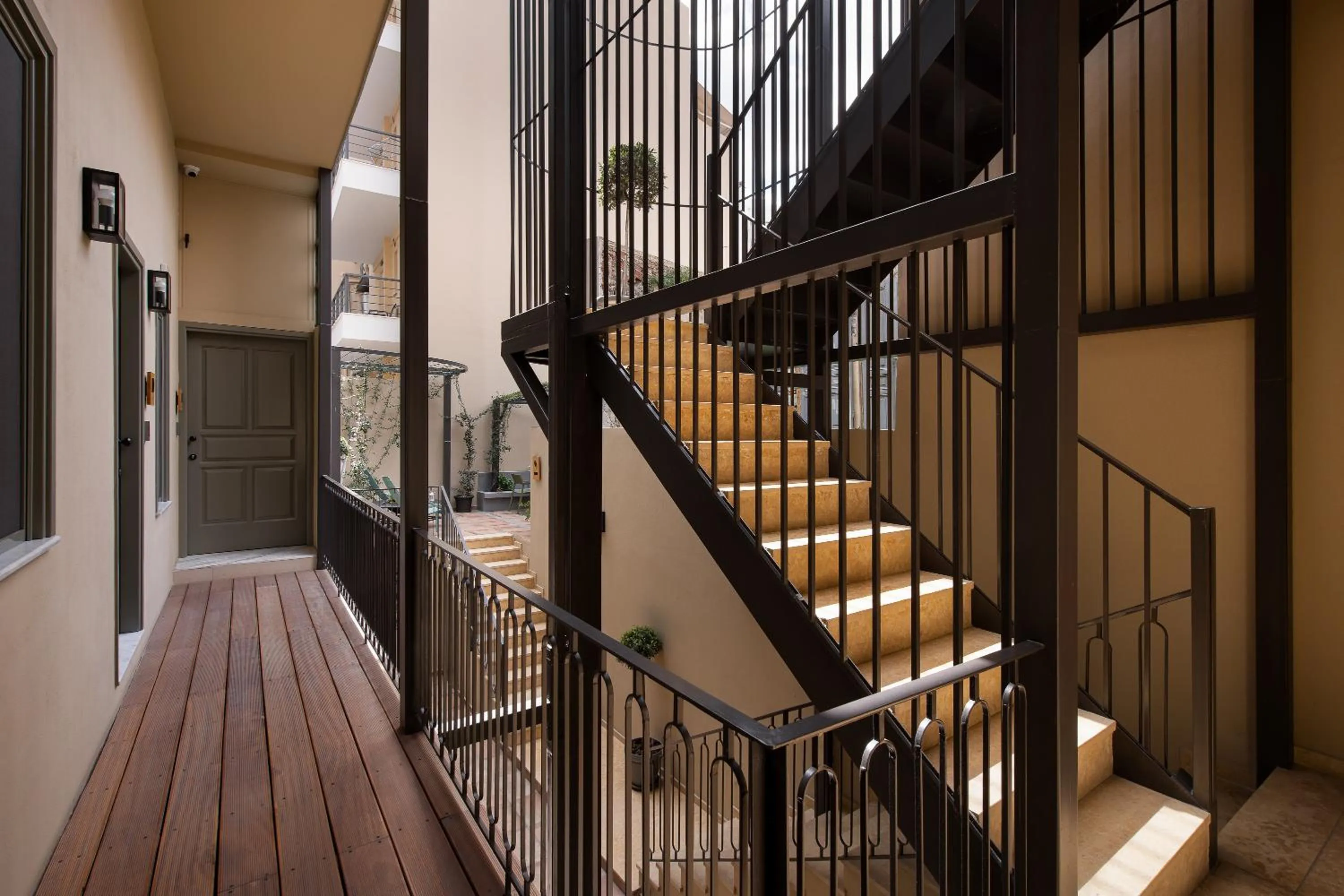 Property building in Living Yard Acropolis