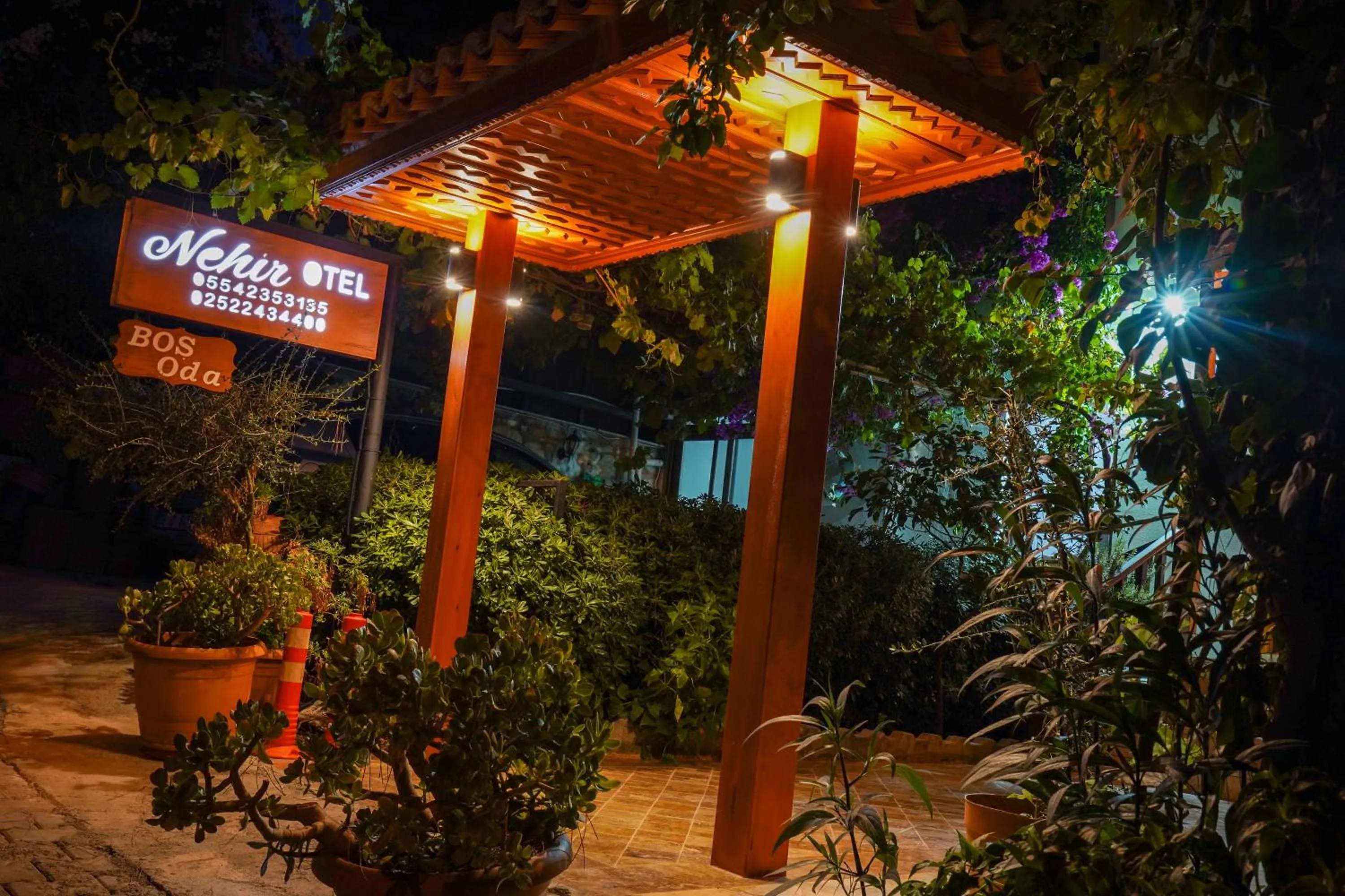 Night in Akyaka Nehir Butik Otel