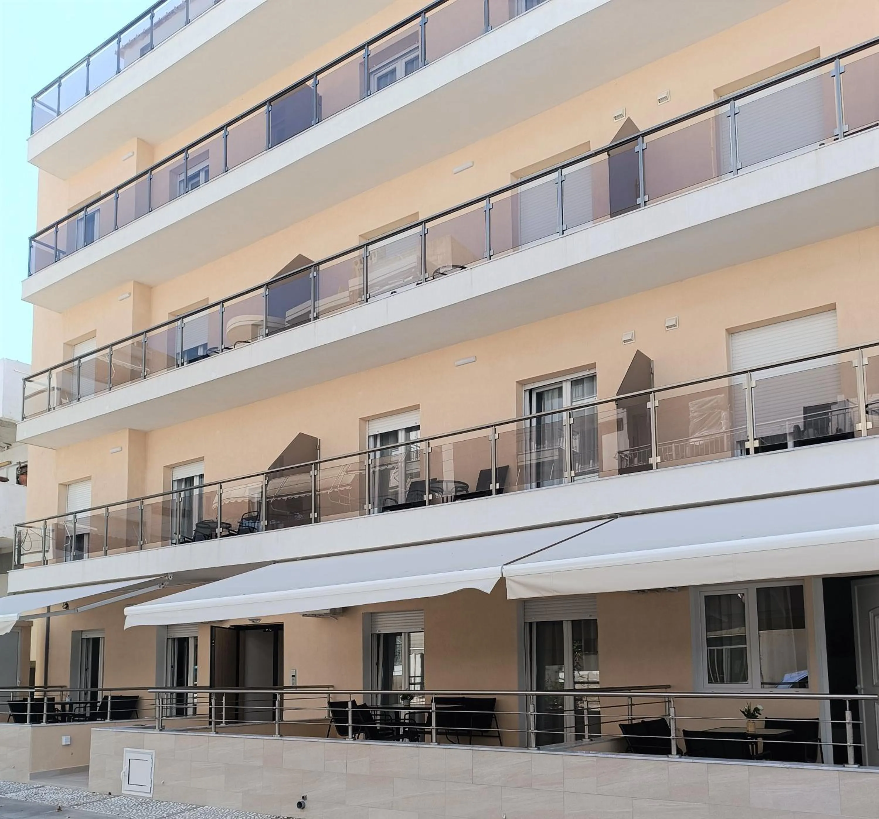 Property building in Navarino Luxe Suites