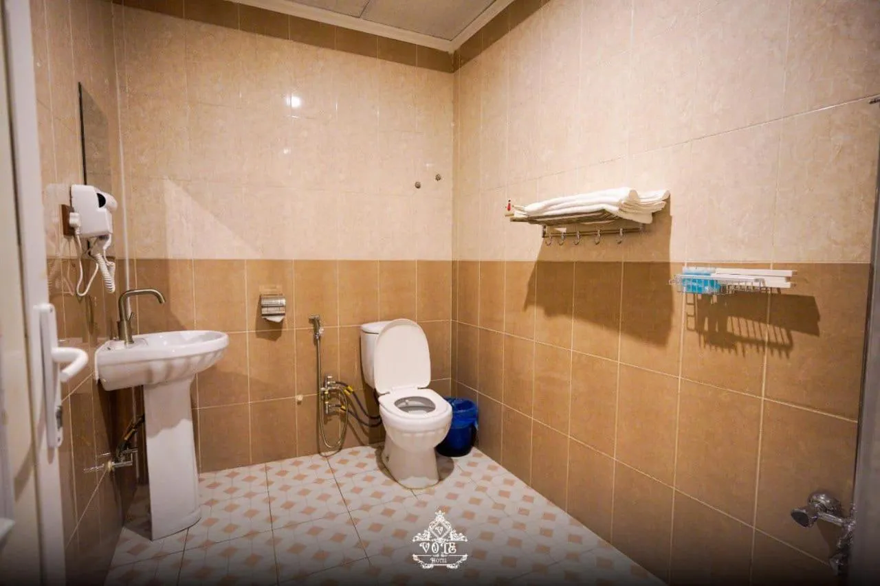 Economy Quadruple Room in Vote Hotel 2
