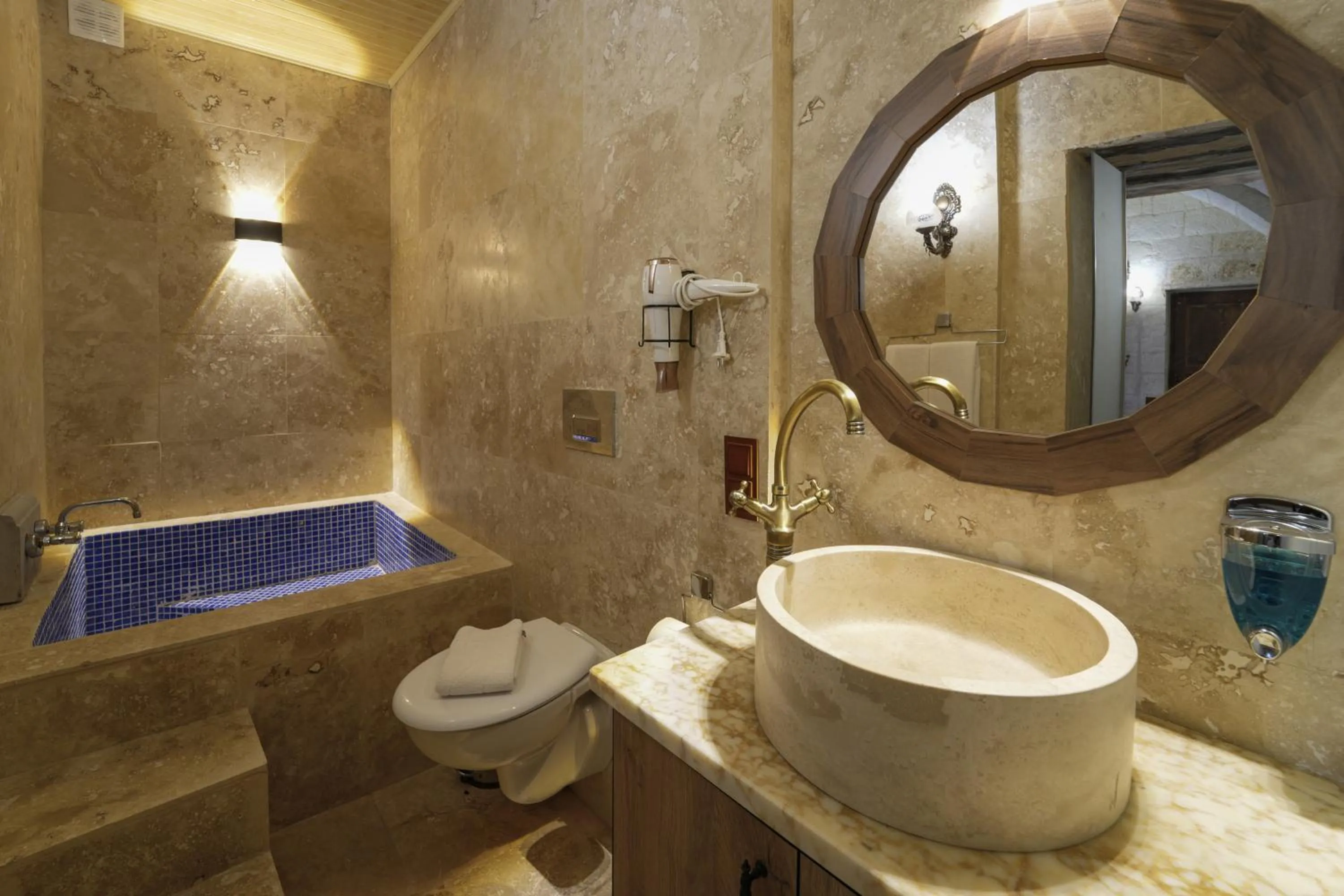 Shower in By Yüksel Cave