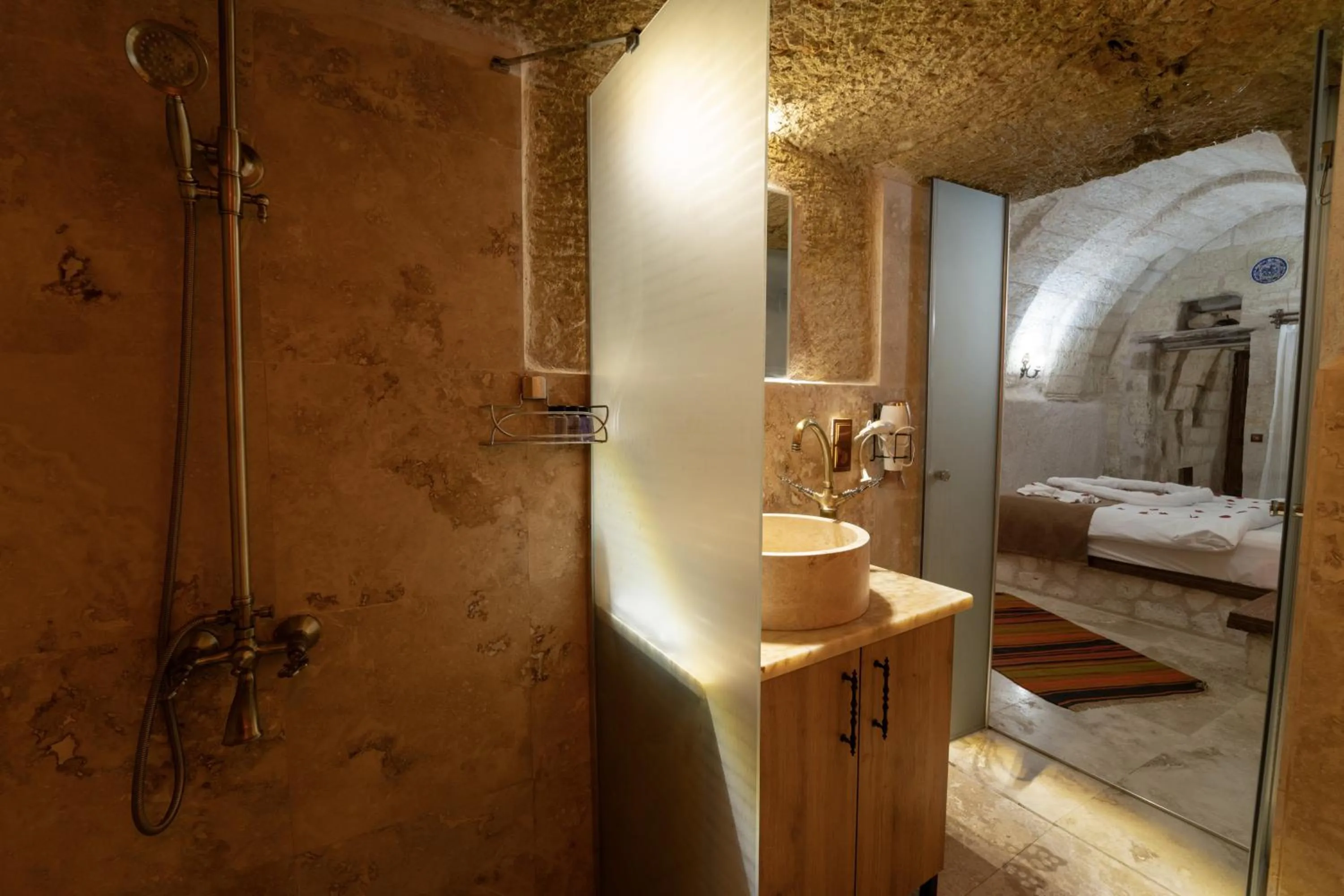 Shower in By Yüksel Cave