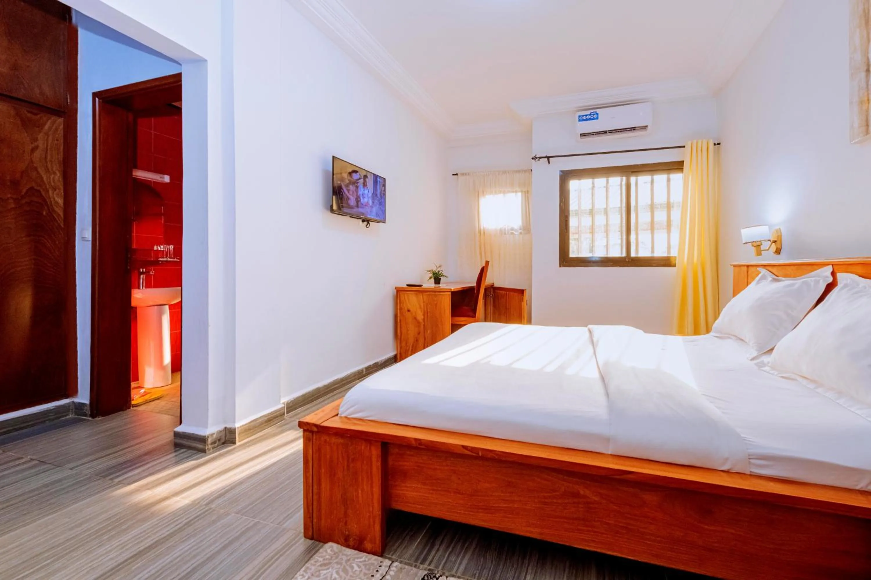 Bed in HOTEL DE L'OCEAN KRIBI