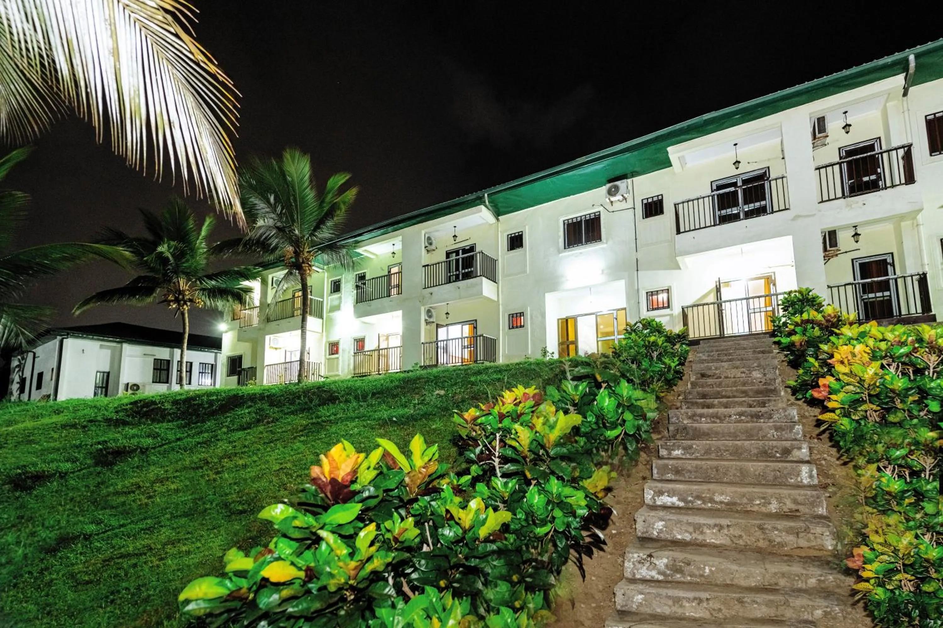 Property building in HOTEL DE L'OCEAN KRIBI