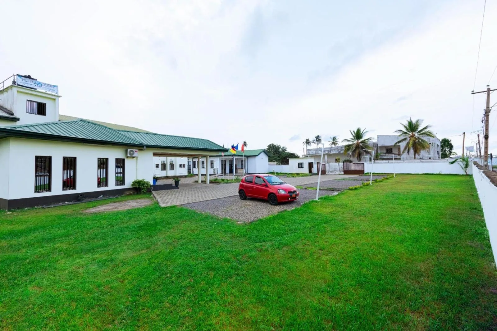 Property building in HOTEL DE L'OCEAN KRIBI