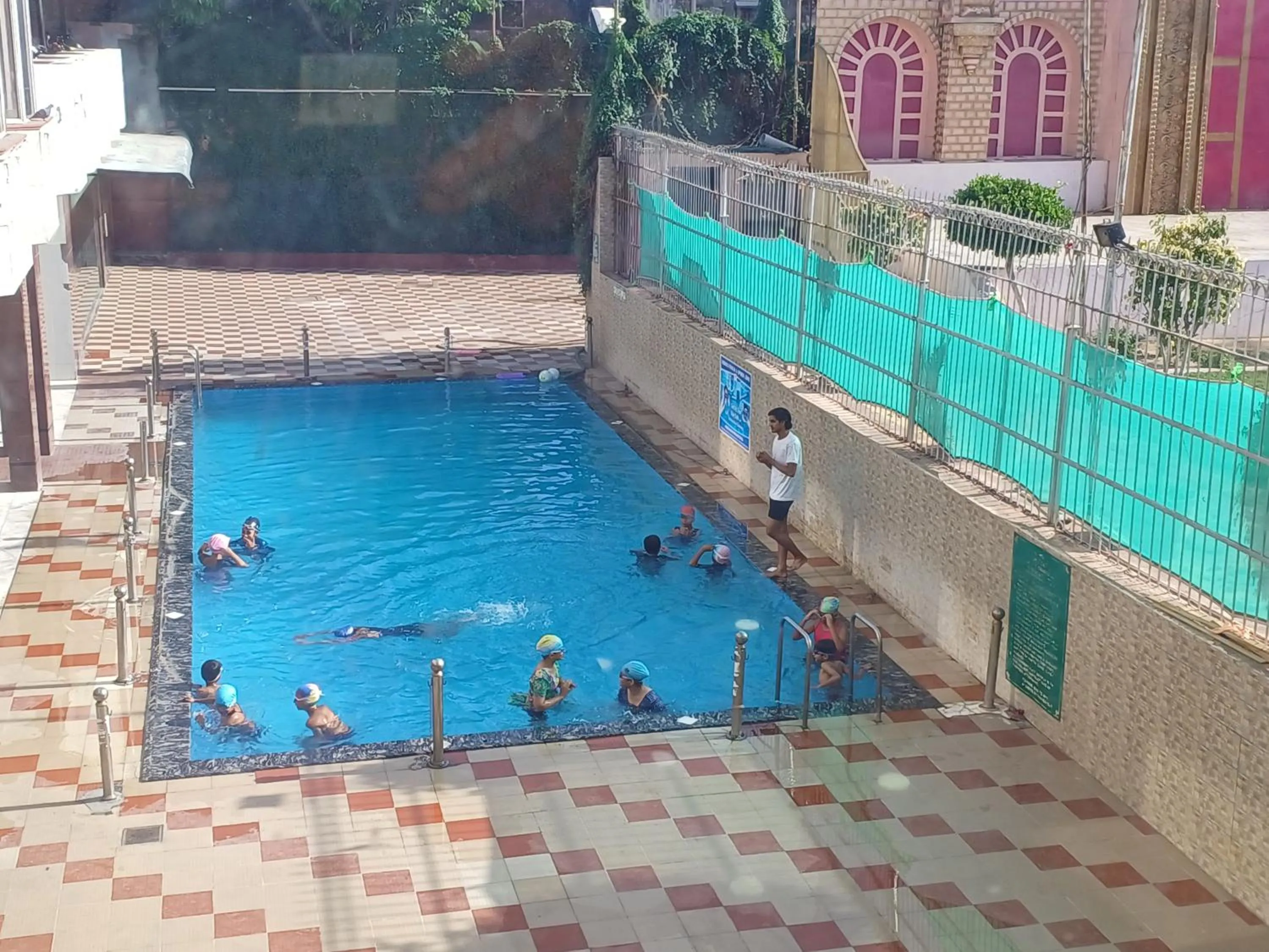 Swimming pool in Hotel Maya international