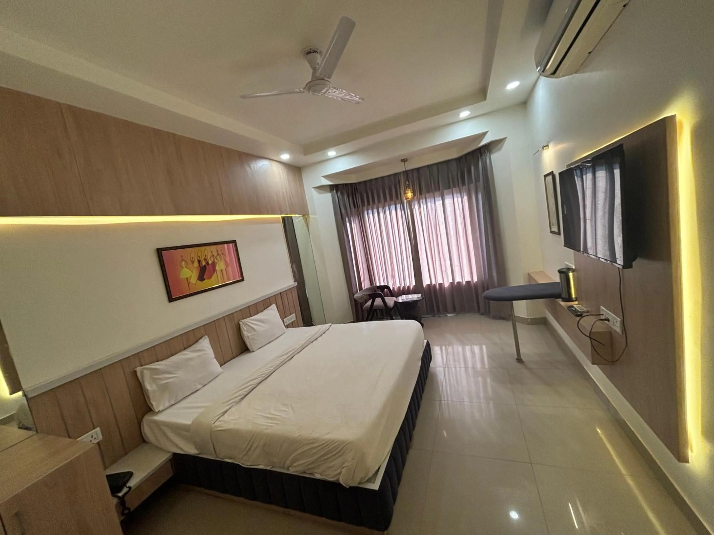 Photo of the whole room, Bed in Hotel Maya international