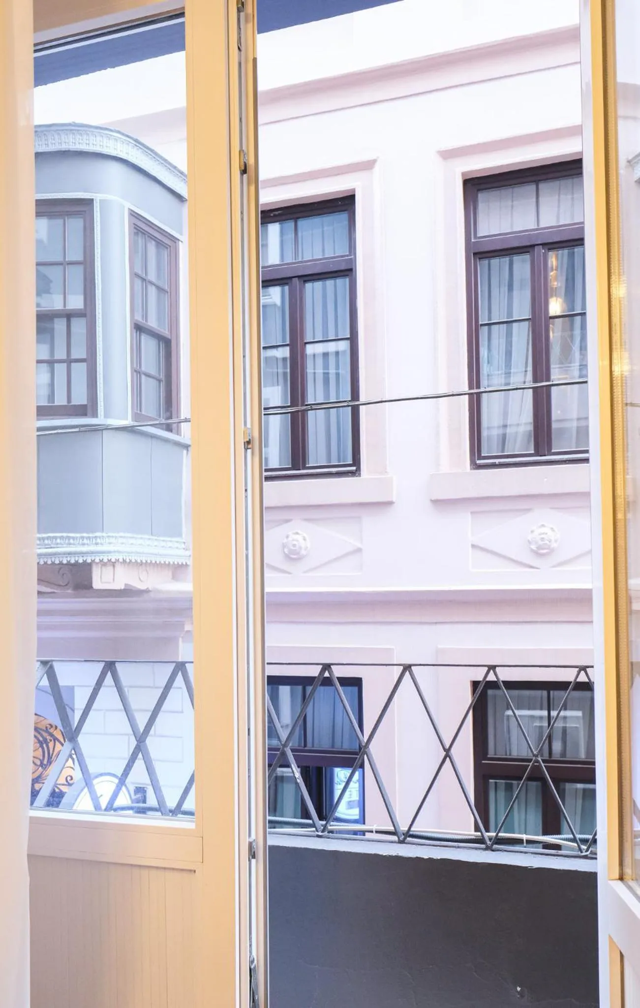 Elmira Pera Hotel & - Special Class