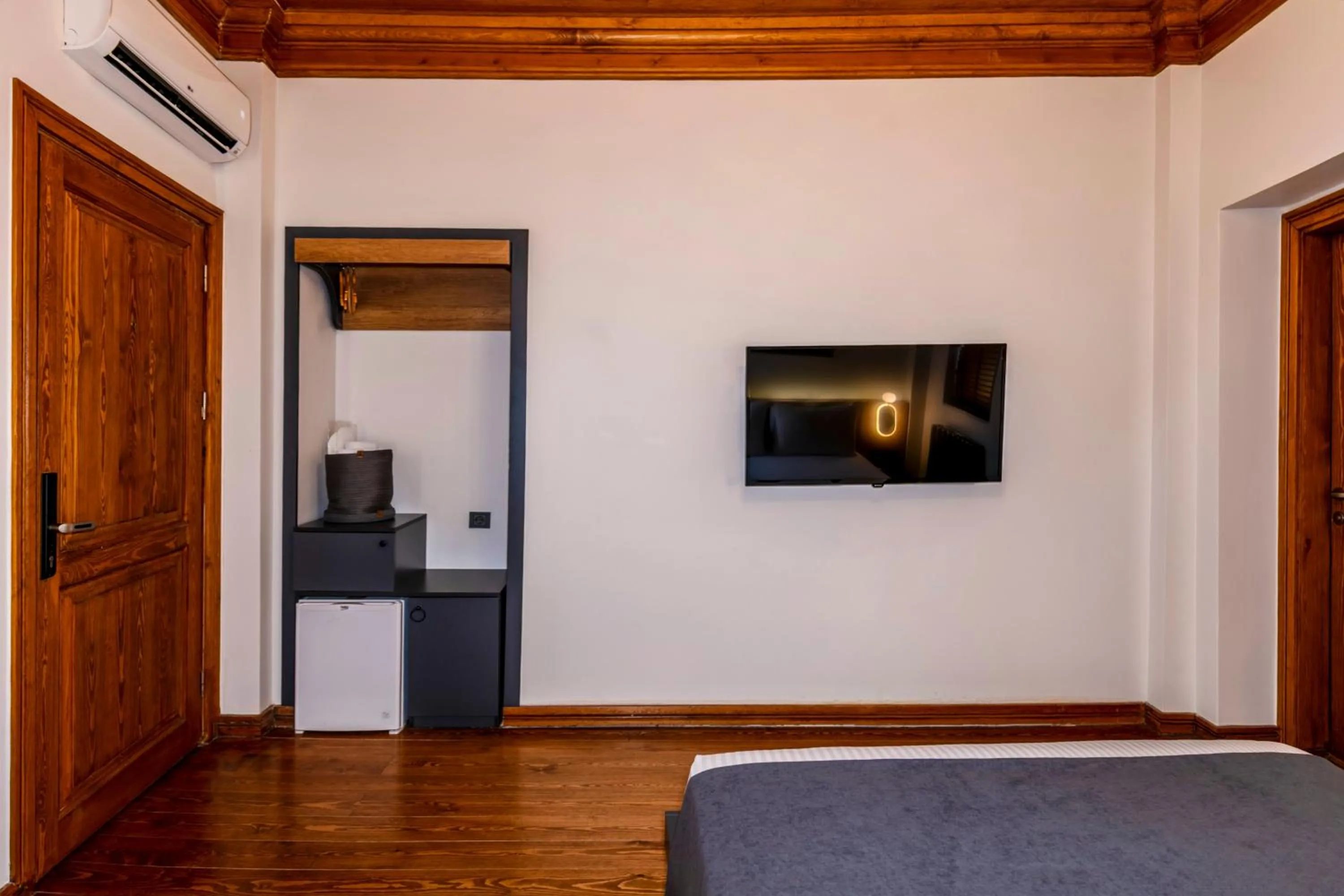 TV and multimedia, Bed in Elmira Pera Hotel & - Special Class