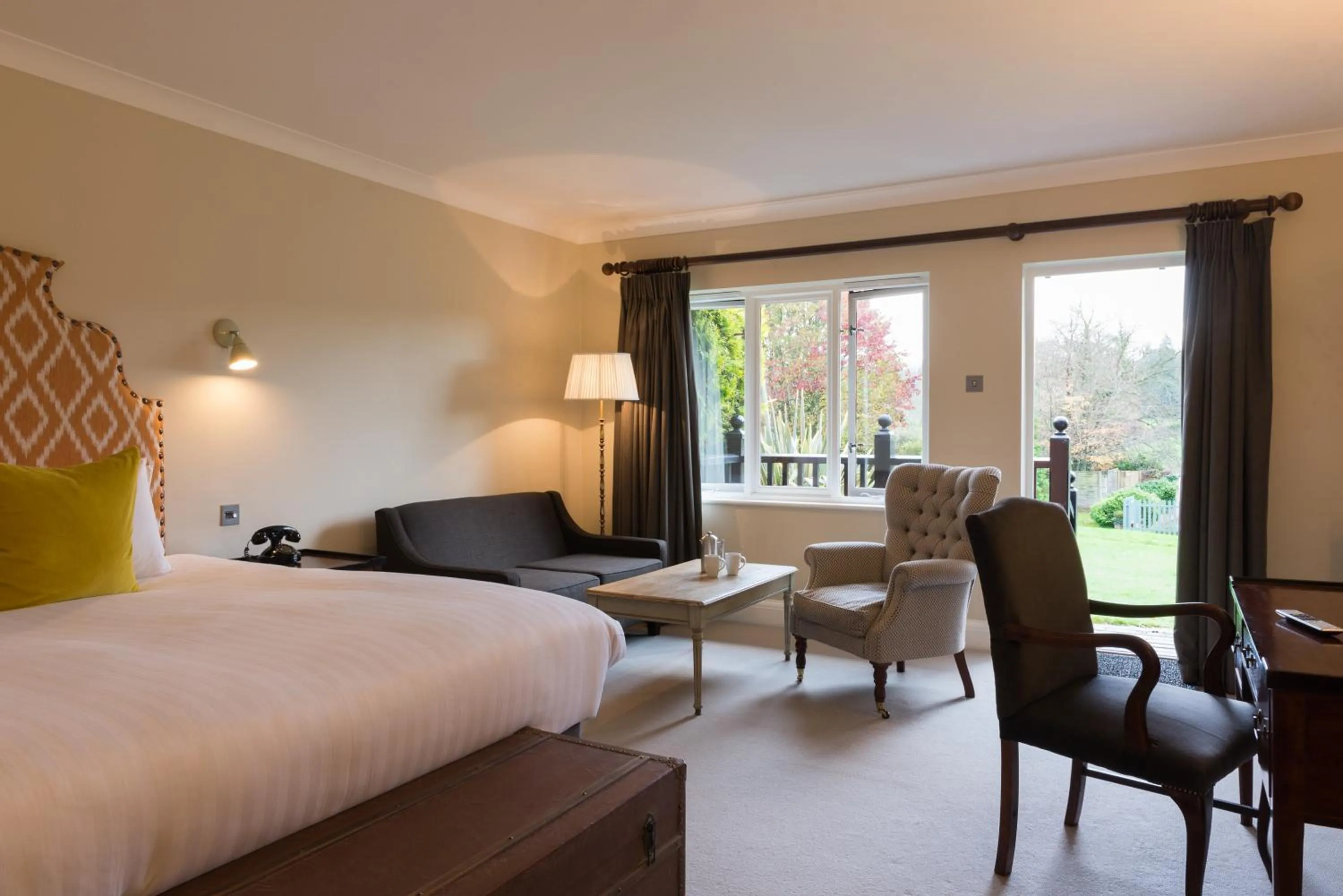 Bedroom, Bed in Burley Manor