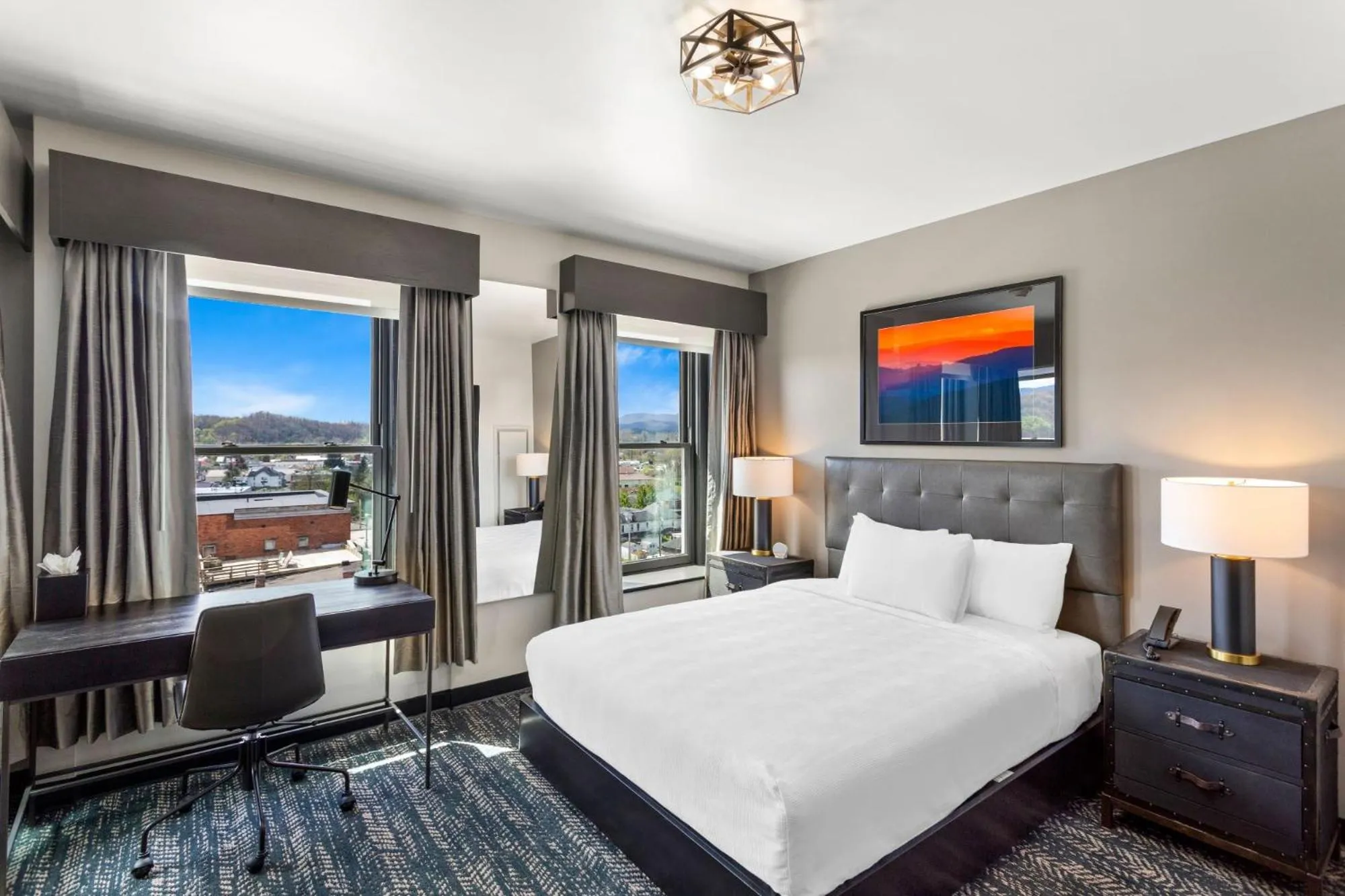 Bed in Tygart Hotel, an Ascend Collection Hotel