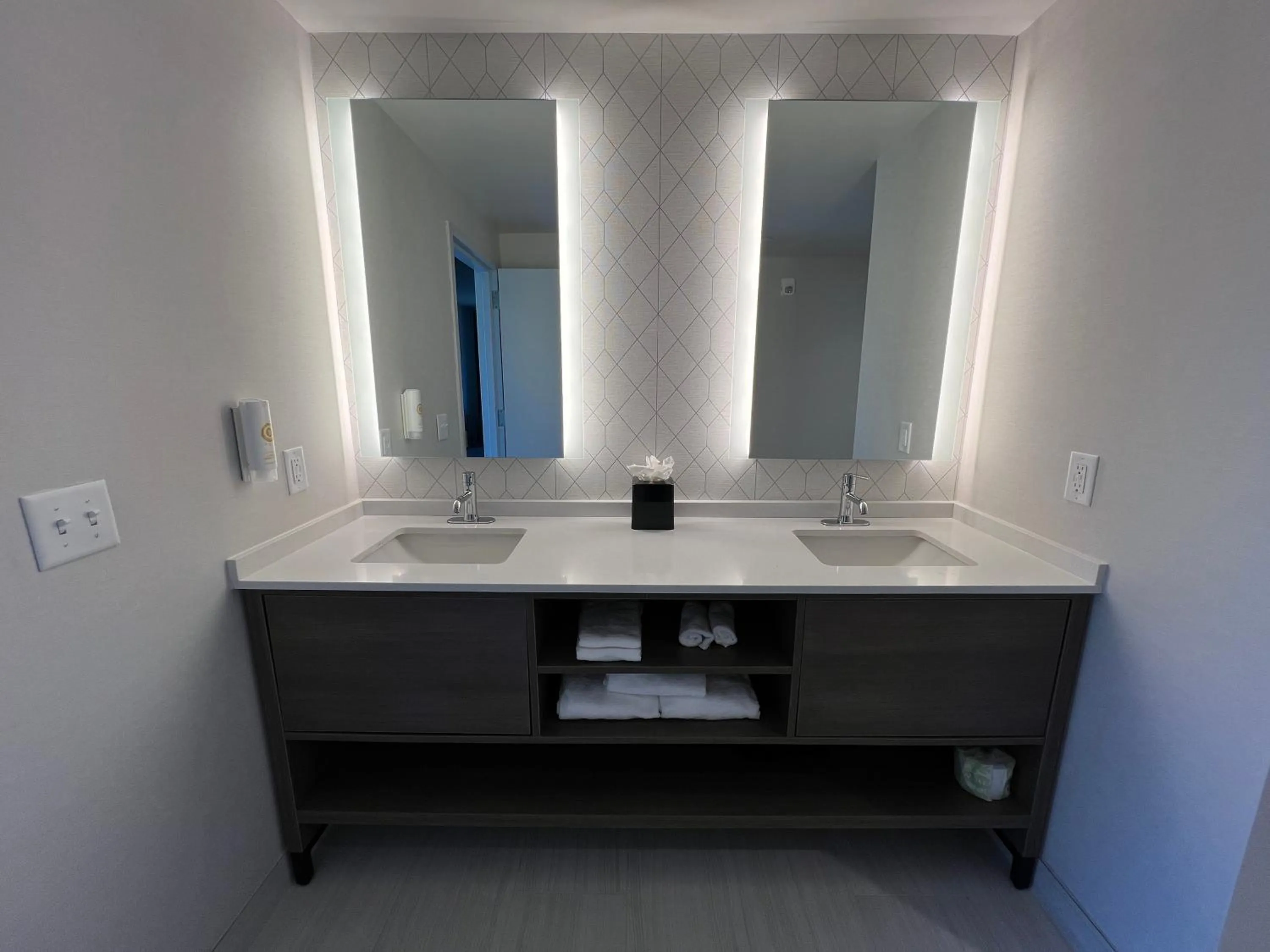 Bathroom in Comfort Suites Gatlinburg Downtown-Convention Center