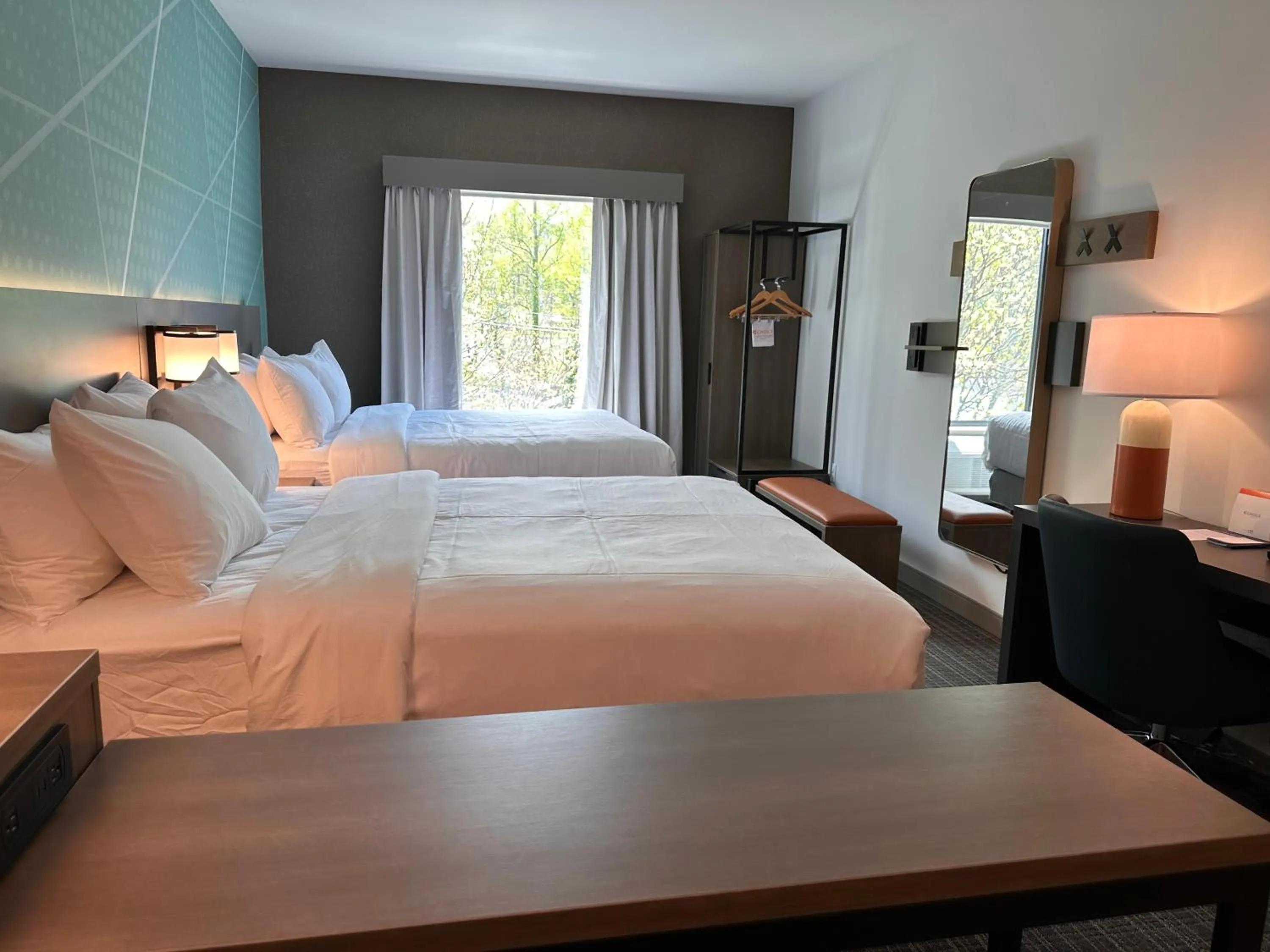 Bed in Comfort Suites Gatlinburg Downtown-Convention Center