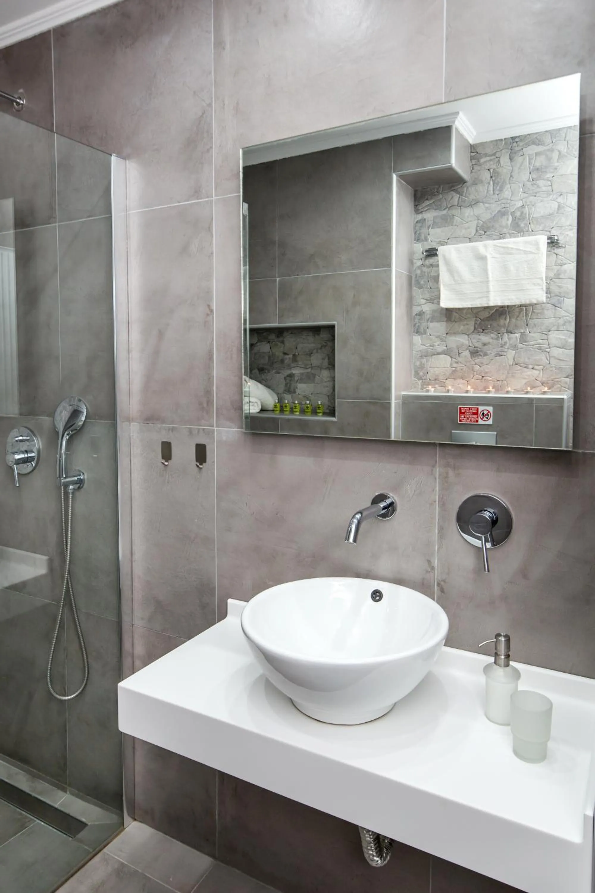 Angels View Apartments