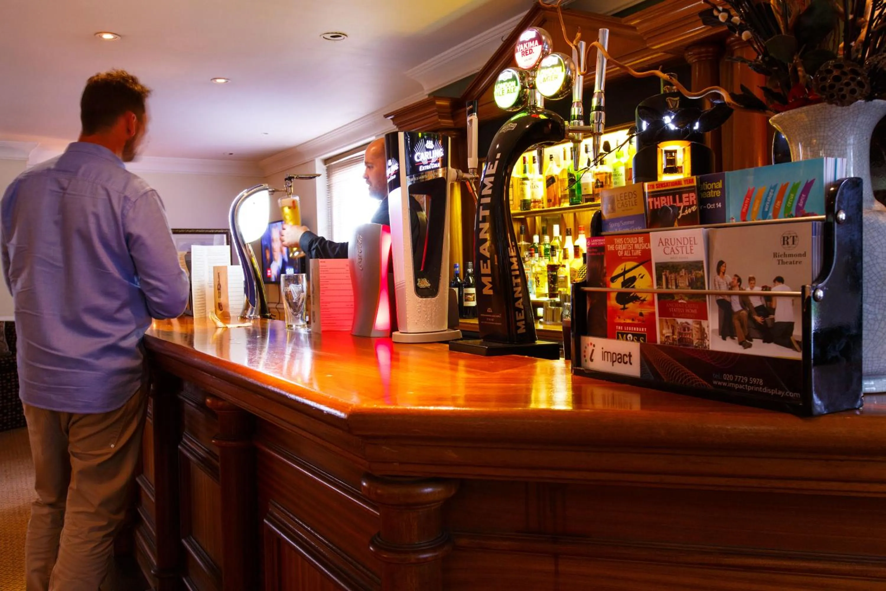 Lounge or bar in Kingston Lodge Hotel