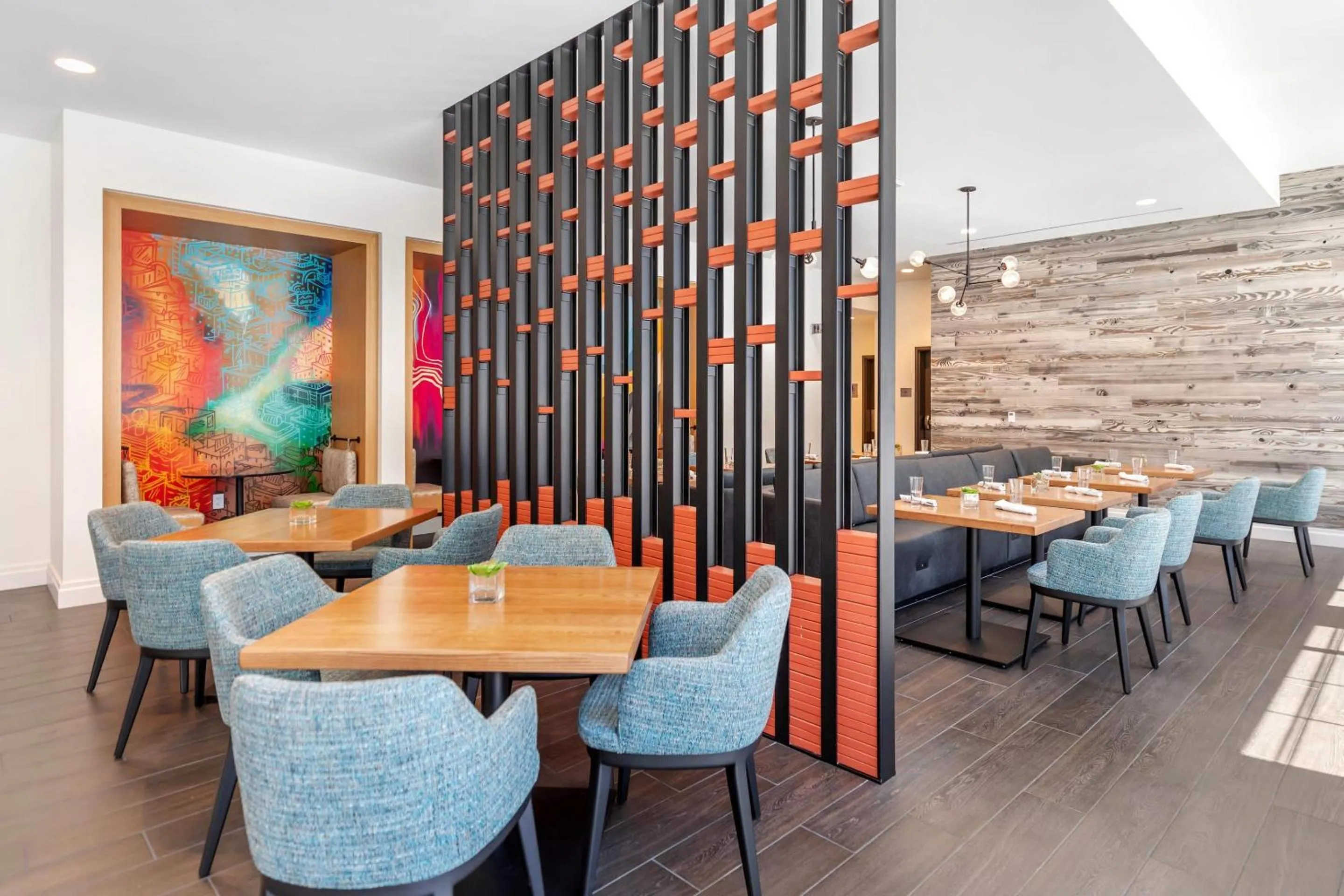 Restaurant/places to eat in Cambria Hotel Denver Downtown RiNo