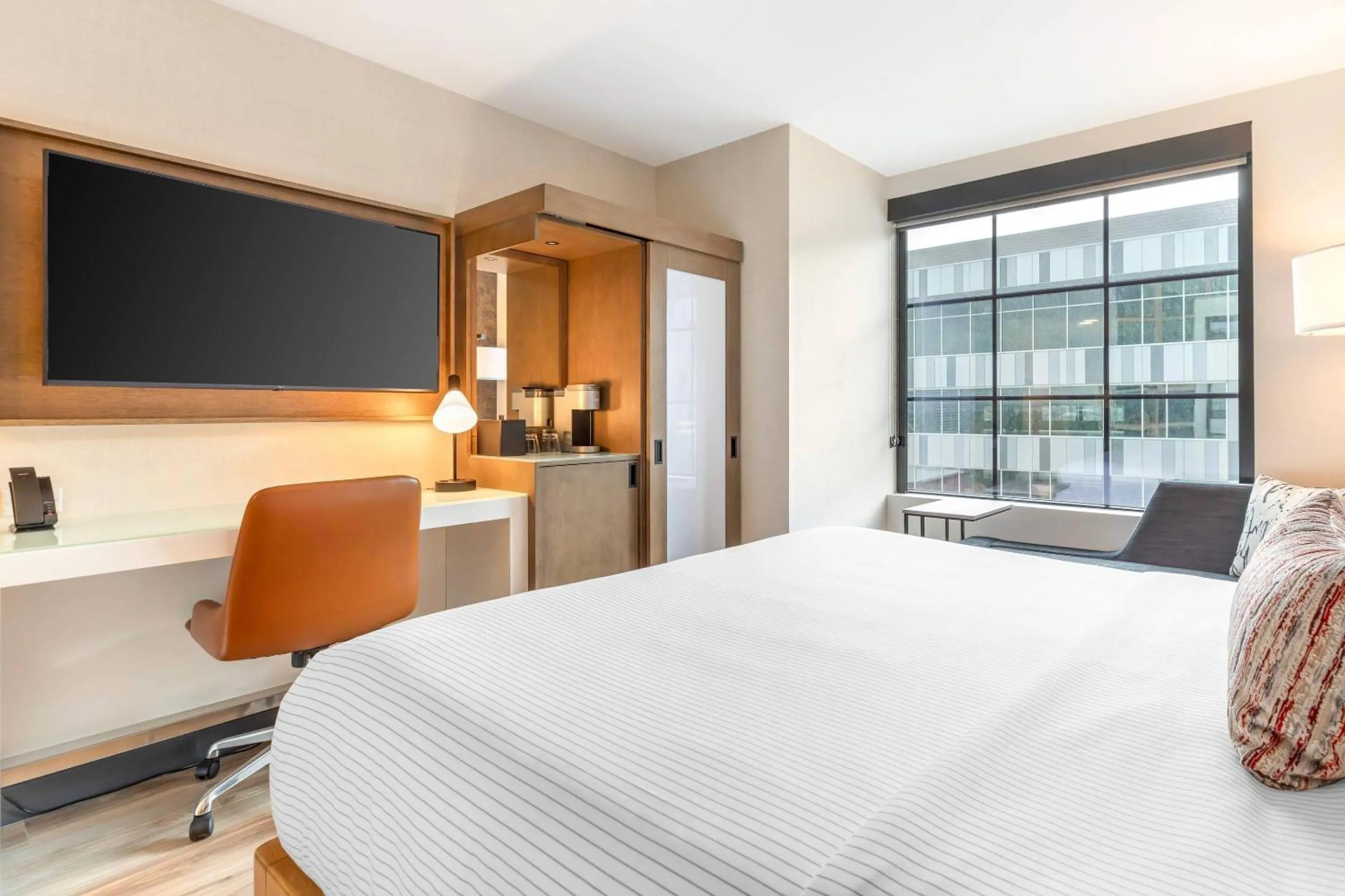 Bedroom, Bed in Cambria Hotel Denver Downtown RiNo