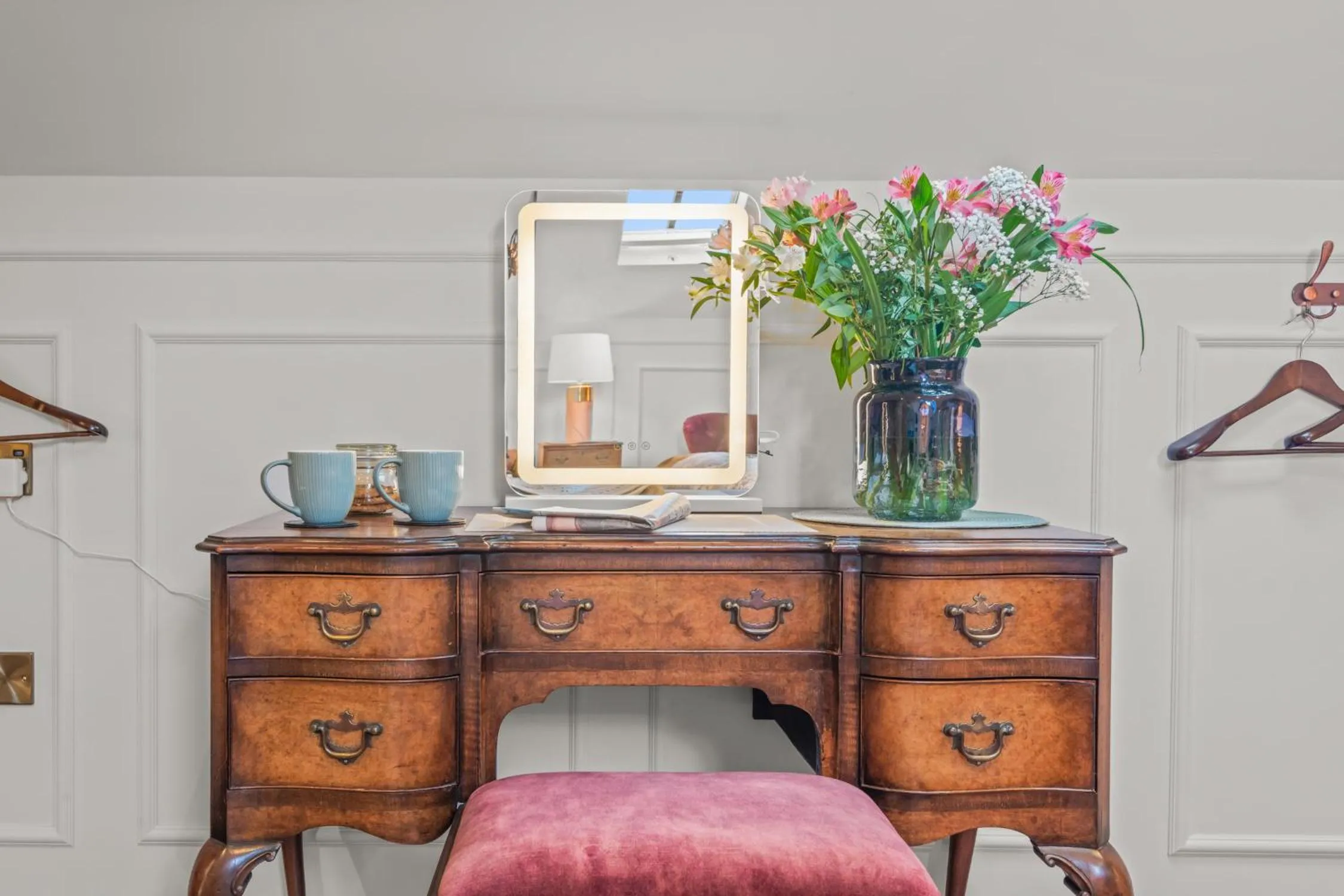 Bedroom in The Ley Arms
