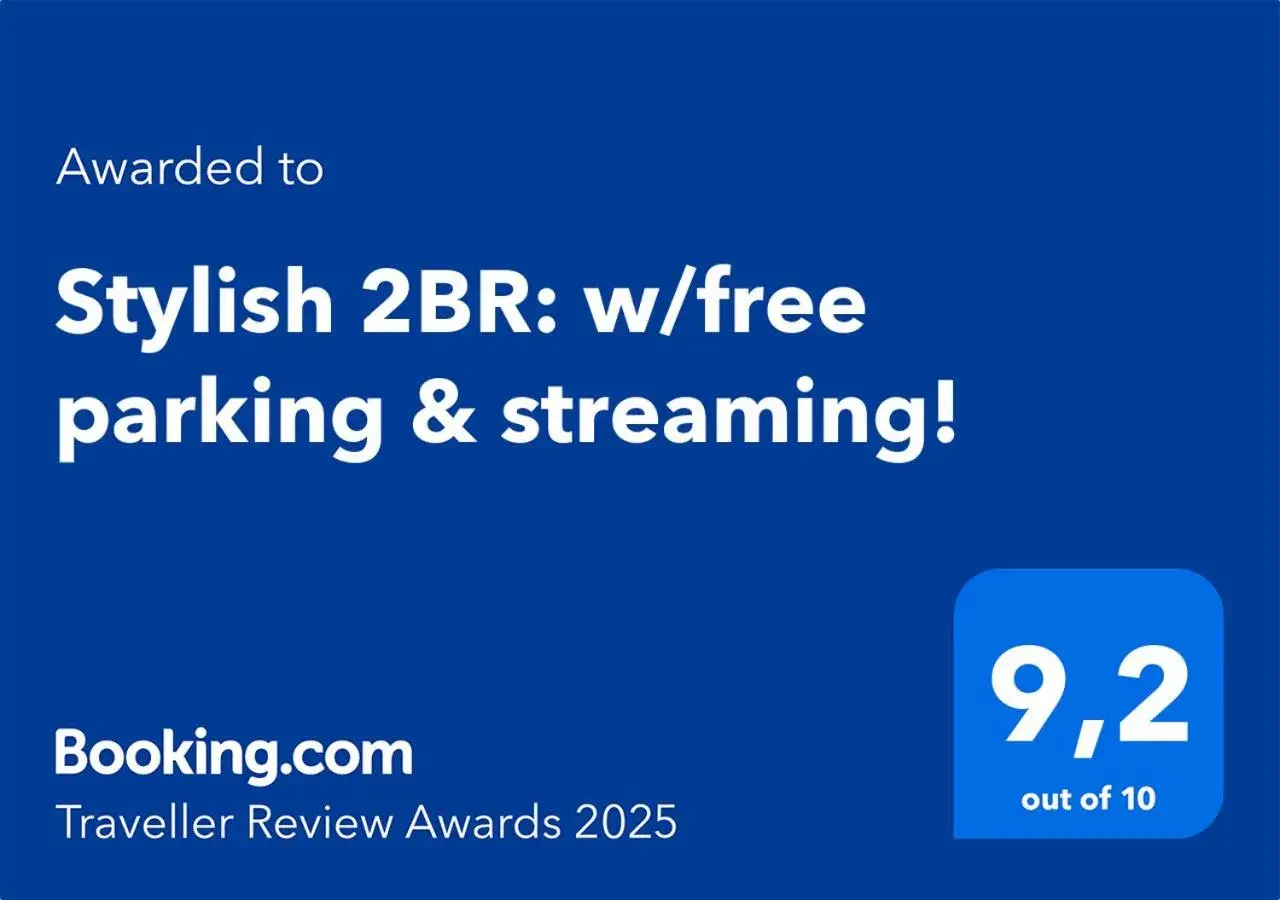 Stylish 2BR: w/free parking & streaming! Stylish 2BR: w/free parking & streaming!
