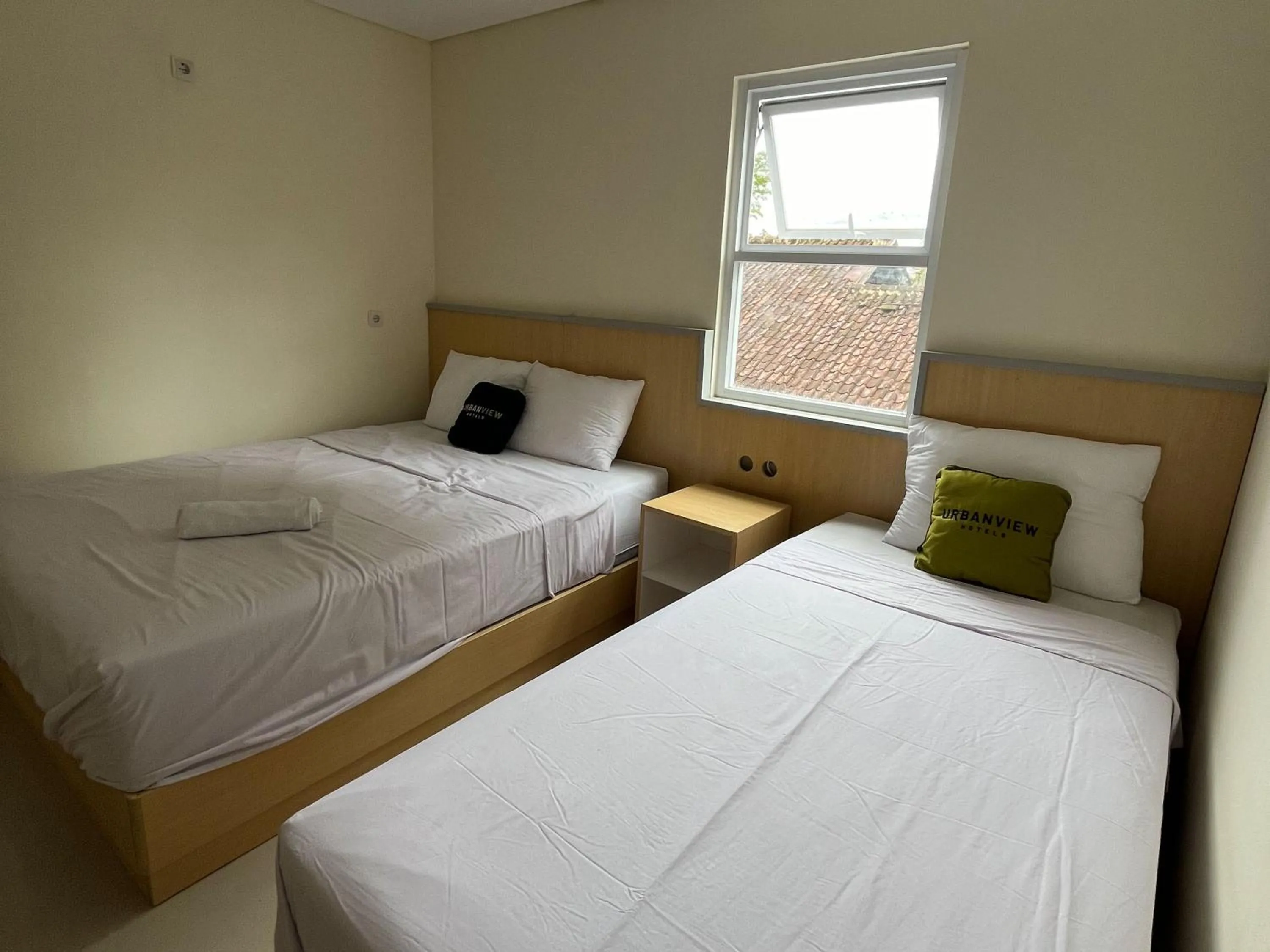 Bedroom, Bed in Urbanview Indria Inn Solo by RedDoorz