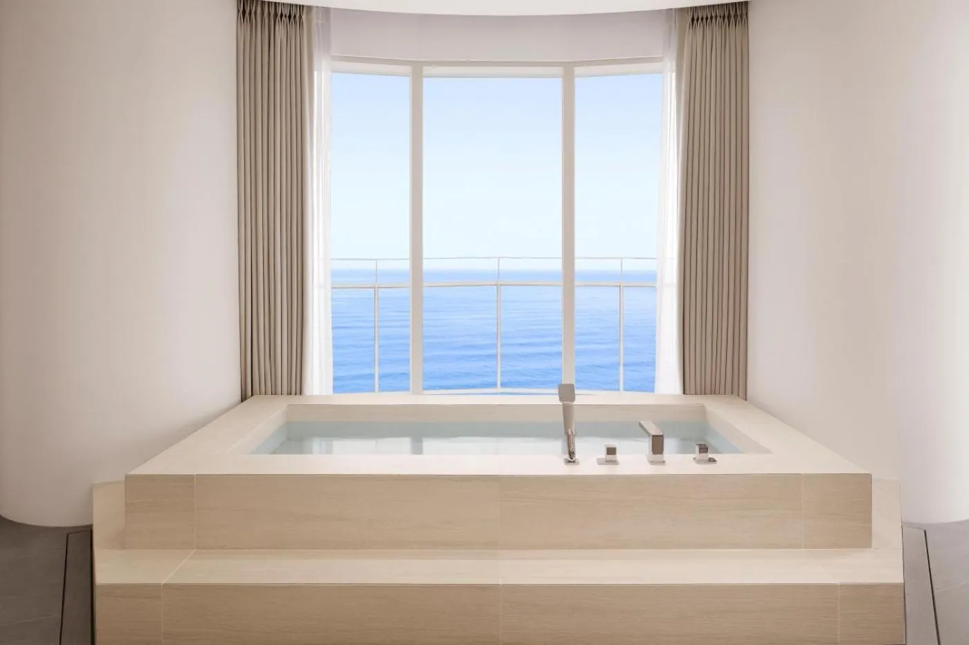 Bath in Cassia Sokcho