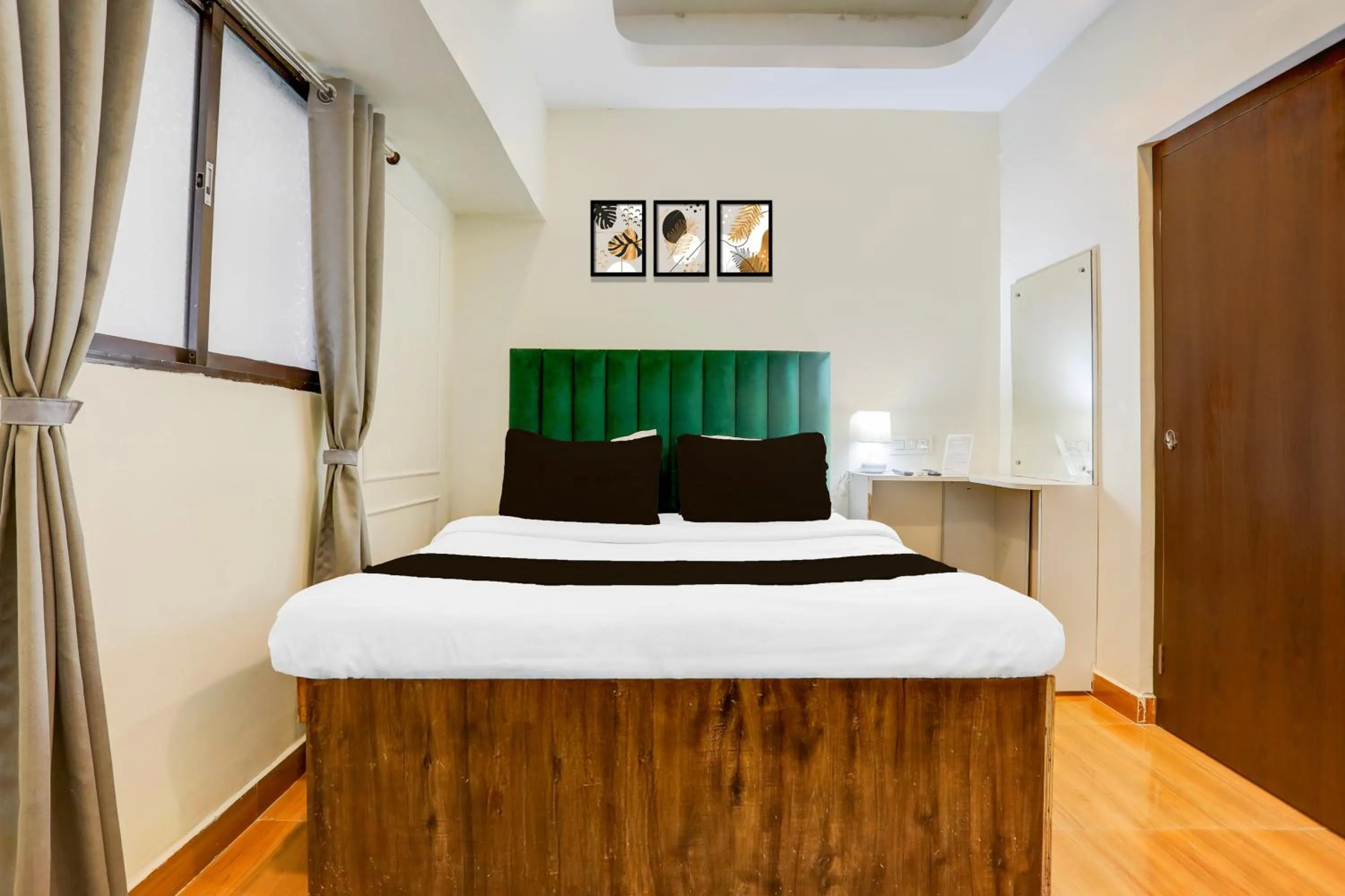 Bedroom, Bed in Super Hotel O Kings Hotel & Banquet