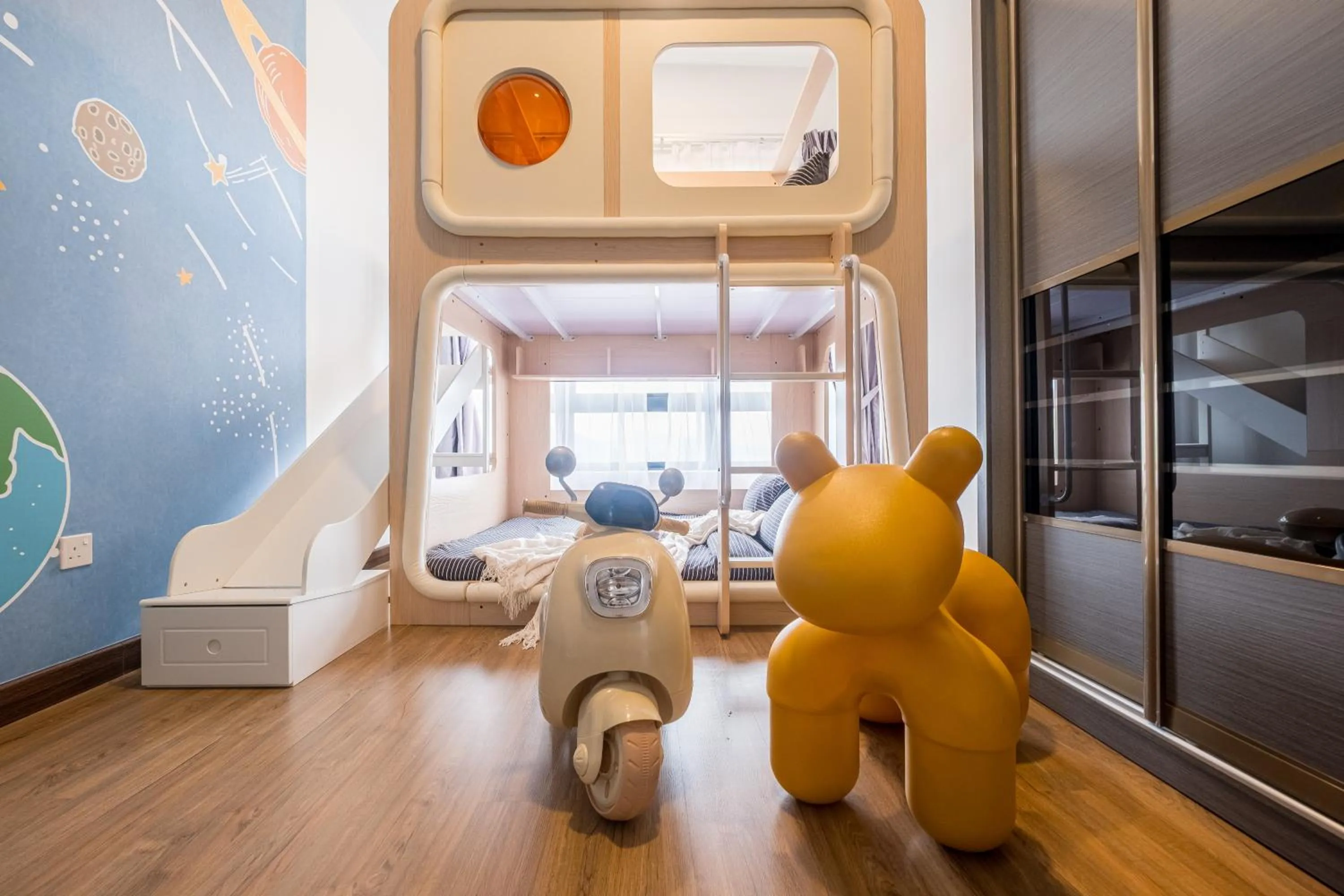 Premium Classy 4Room@Astoria Ampang 12pax 6km KLCC