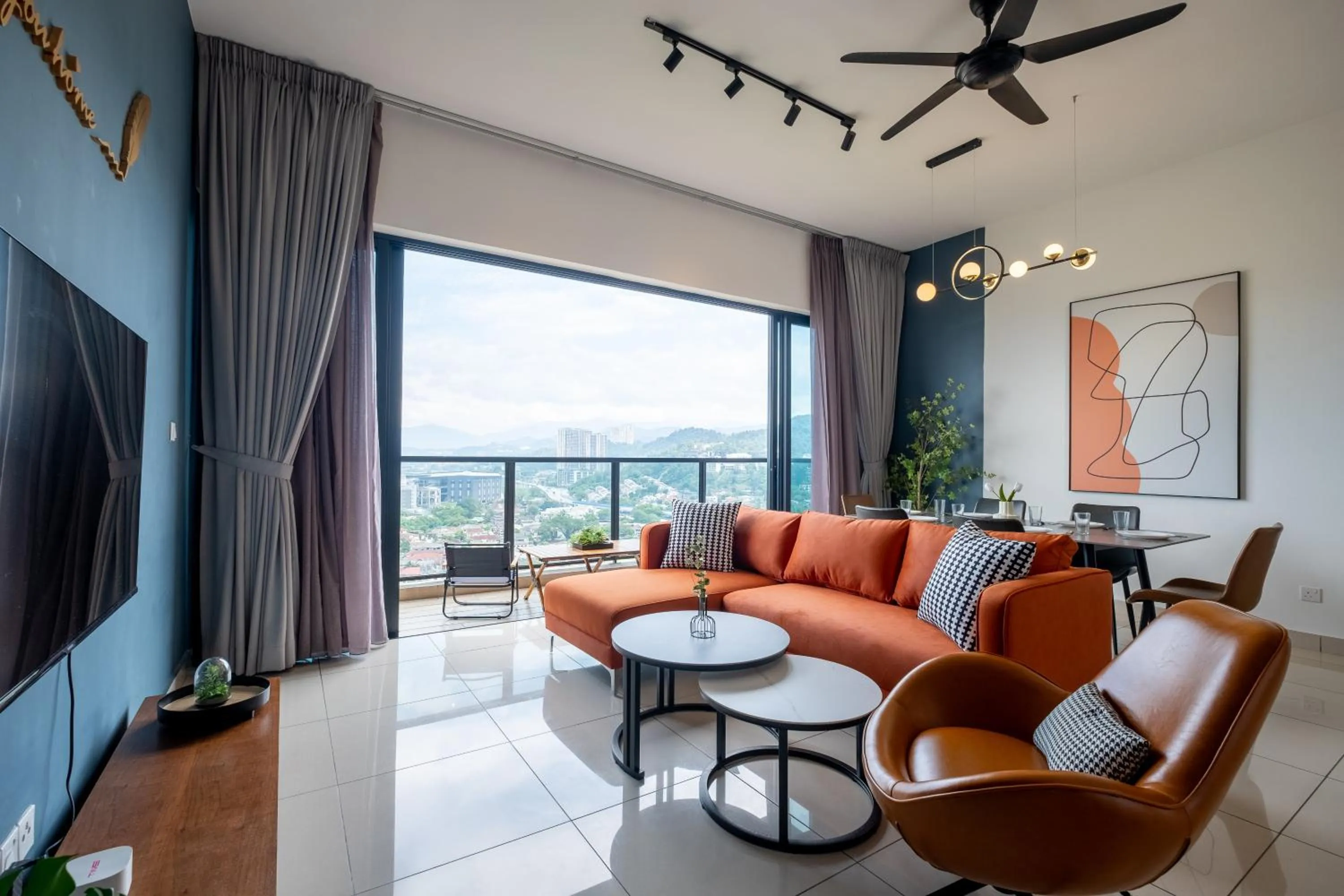 Premium Classy 4Room@Astoria Ampang 12pax 6km KLCC