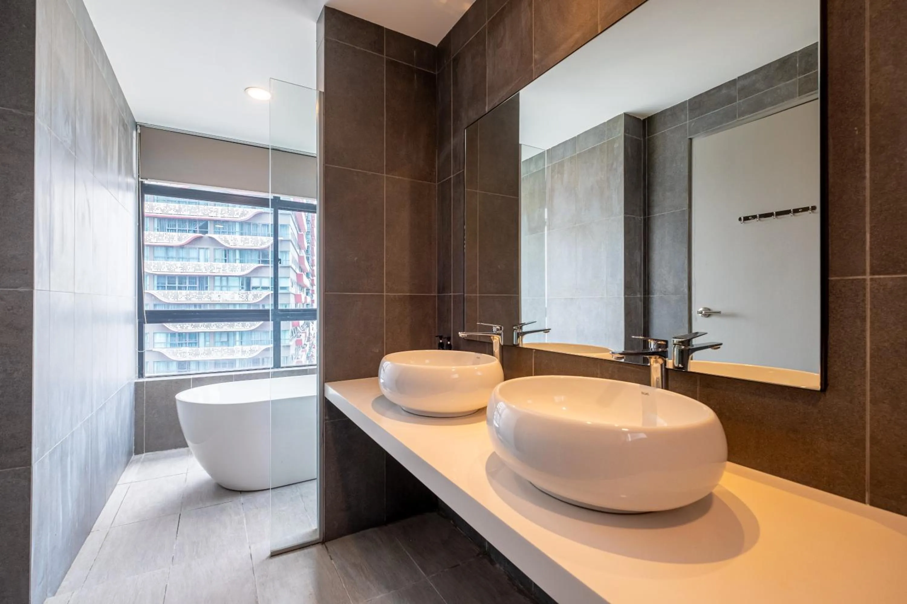 Premium Classy 4Room@Astoria Ampang 12pax 6km KLCC