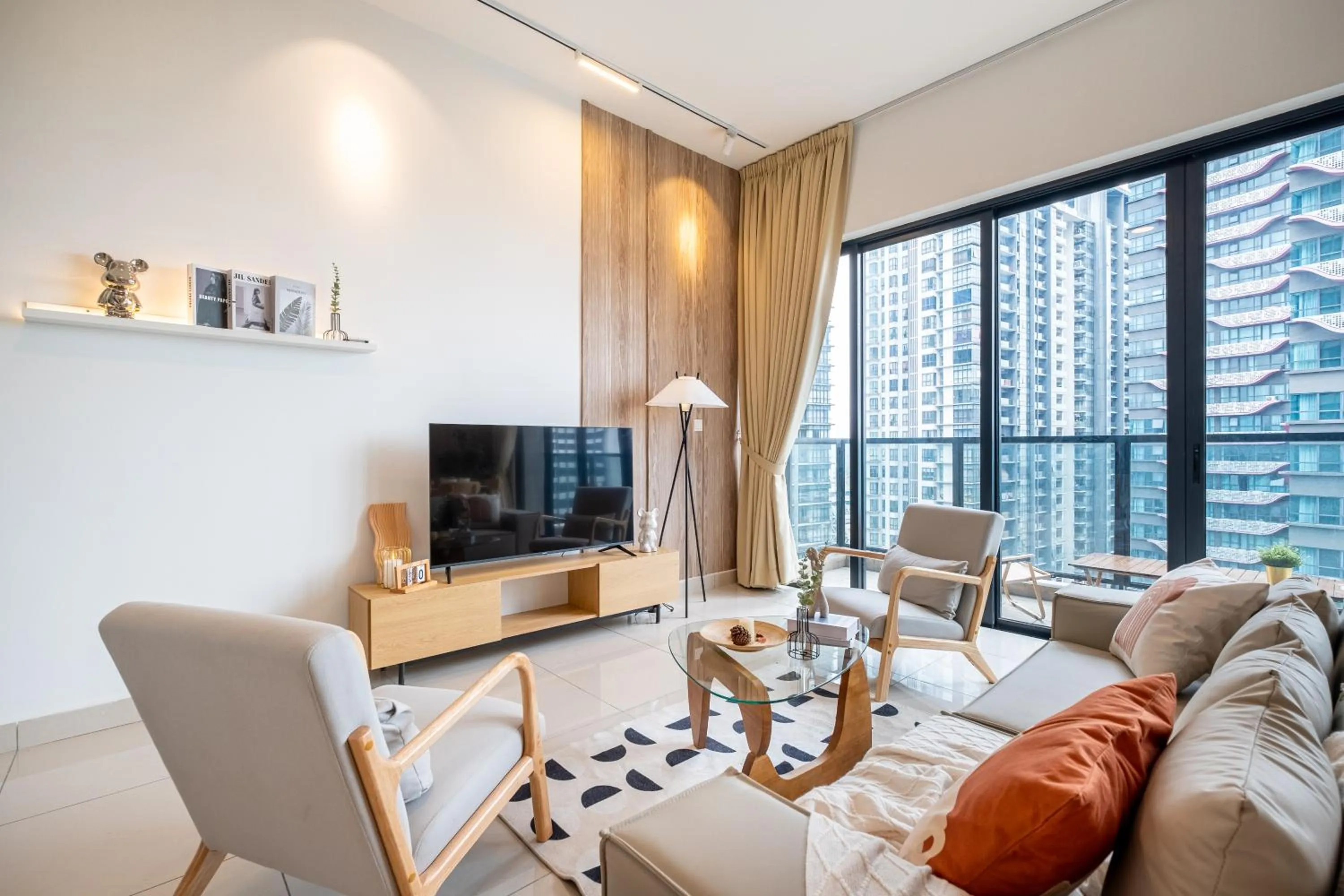 Premium Classy 4Room@Astoria Ampang 12pax 6km KLCC