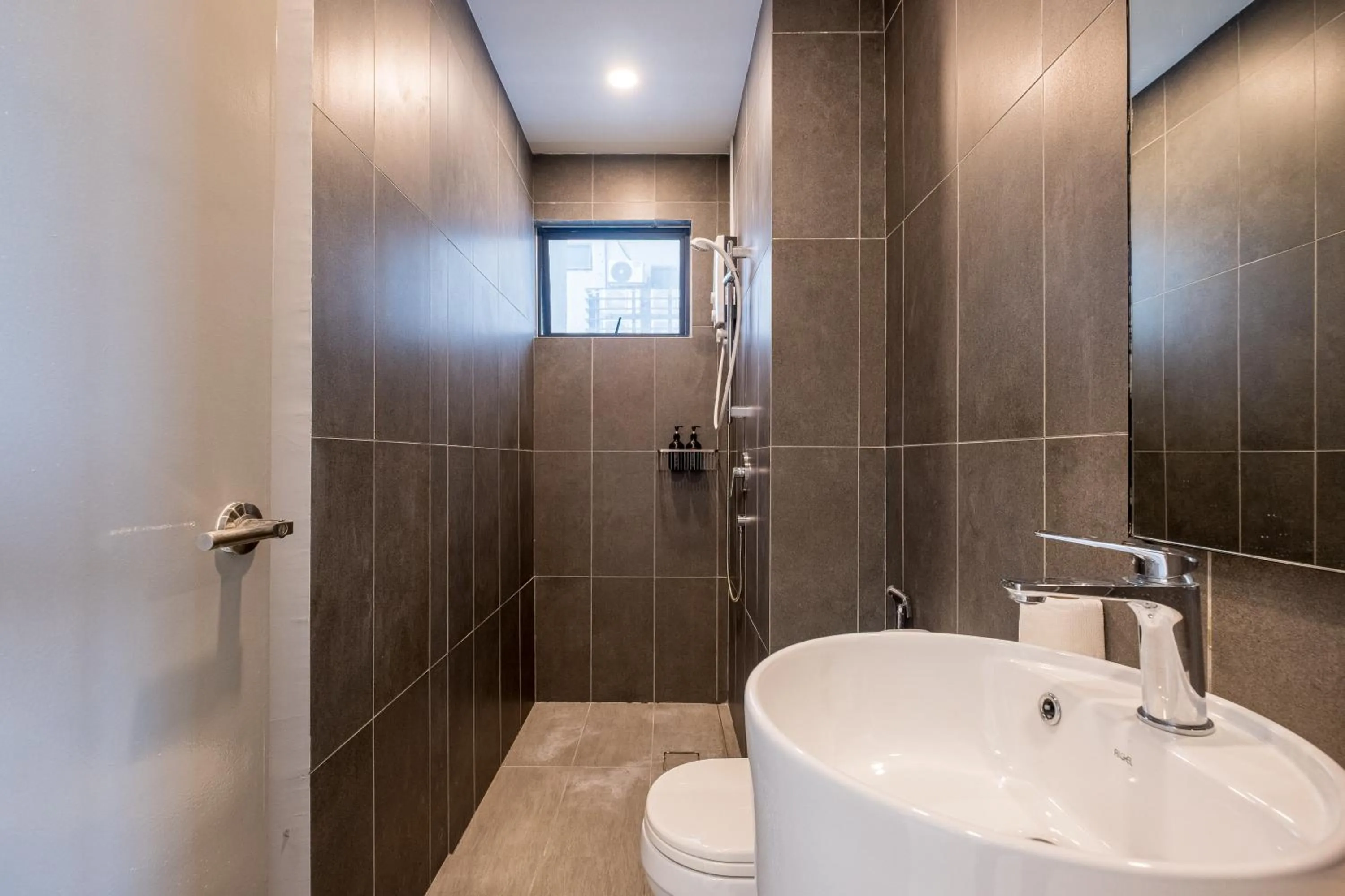 Premium Classy 4Room@Astoria Ampang 12pax 6km KLCC